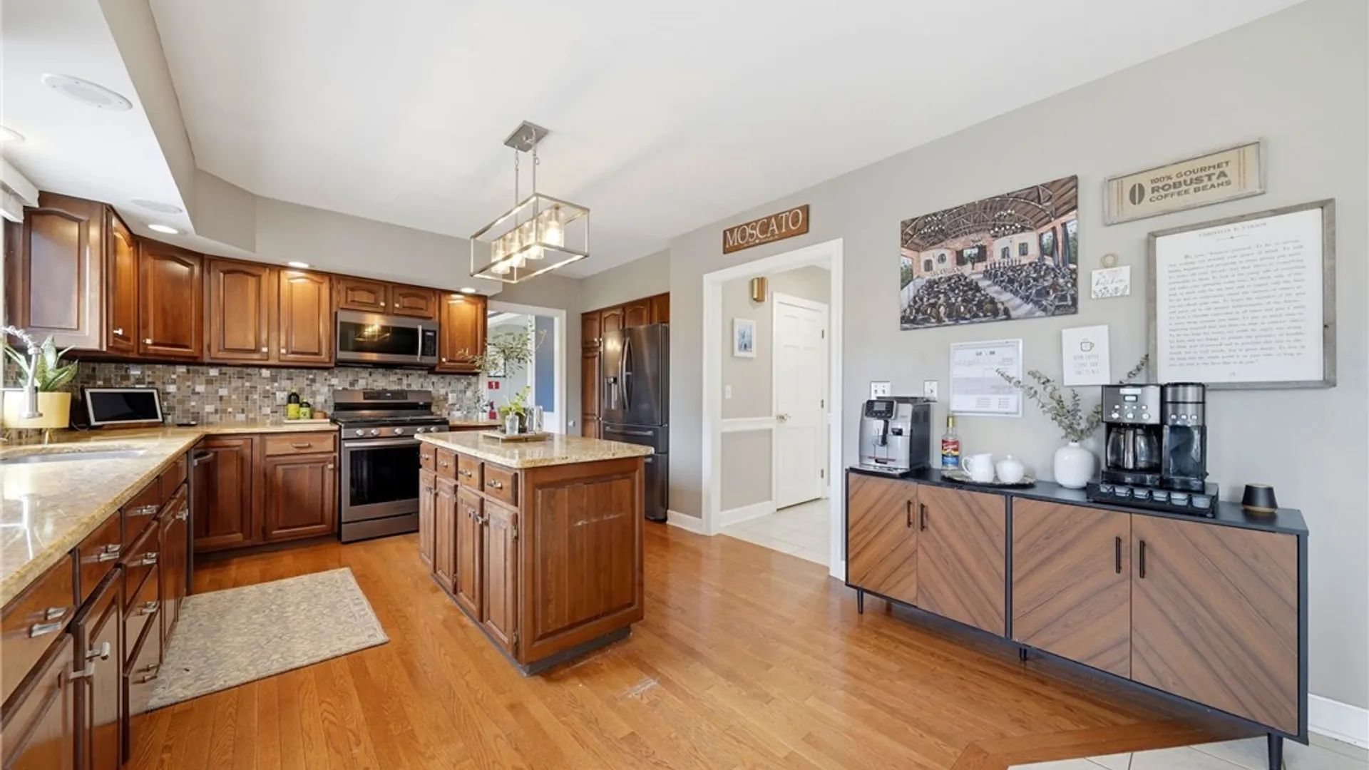 Property at 6280 Crosswinds Court, Clarence, NY 14051 17