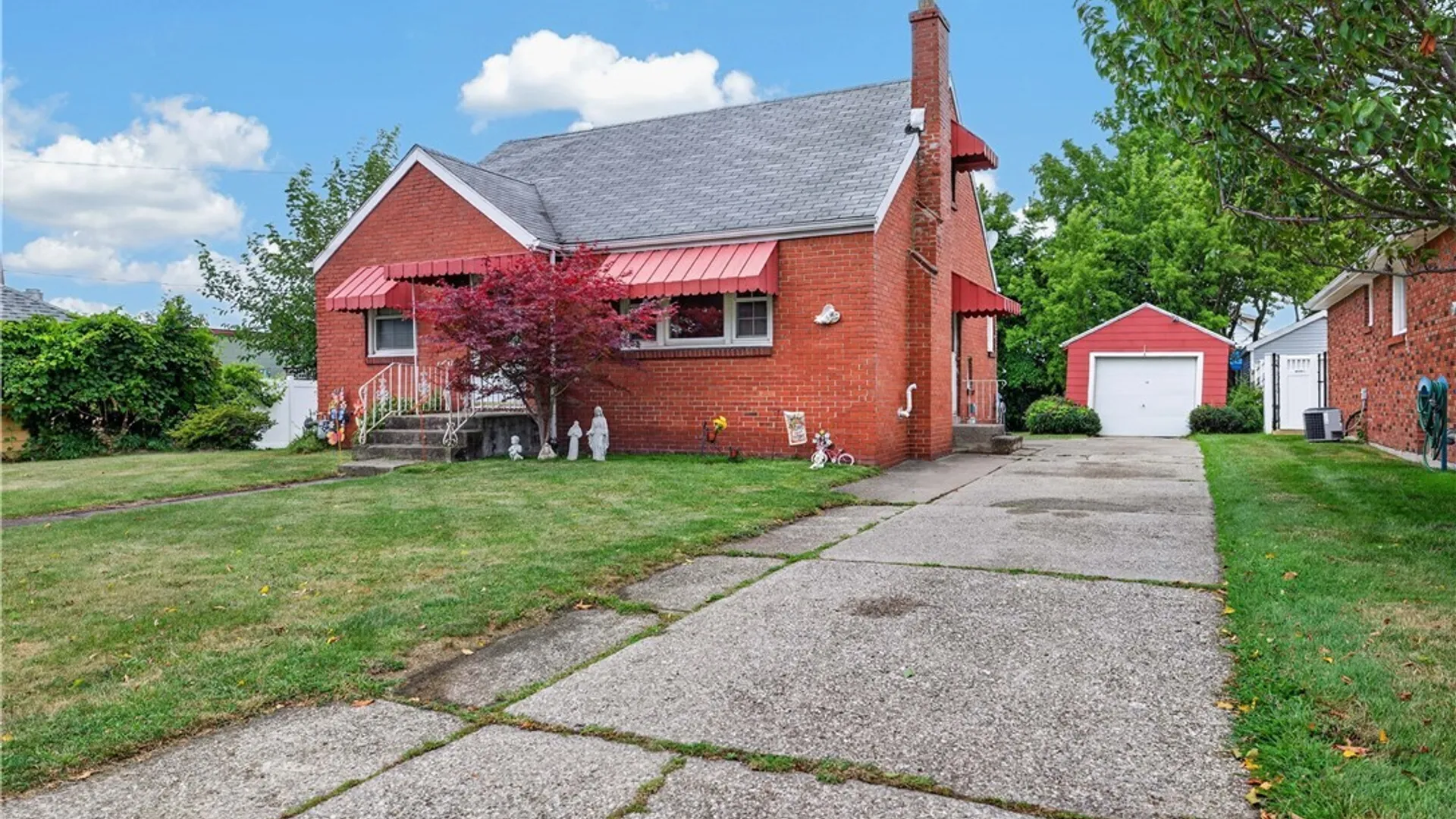 Property at 16 Densmore Street, Buffalo, NY 14220 3