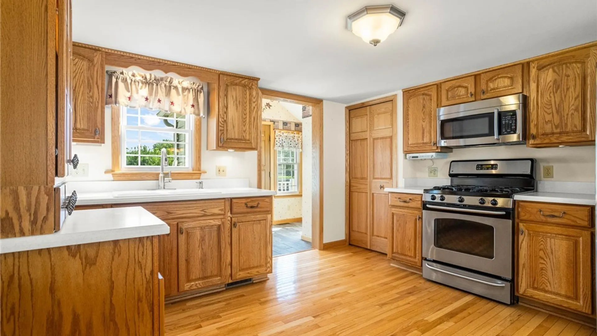 Property at 3943 Pearl Street Road, Batavia, NY 14020 6