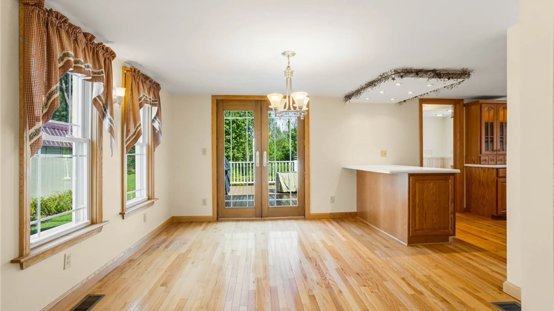 Property at 3943 Pearl Street Road, Batavia, NY 14020 13