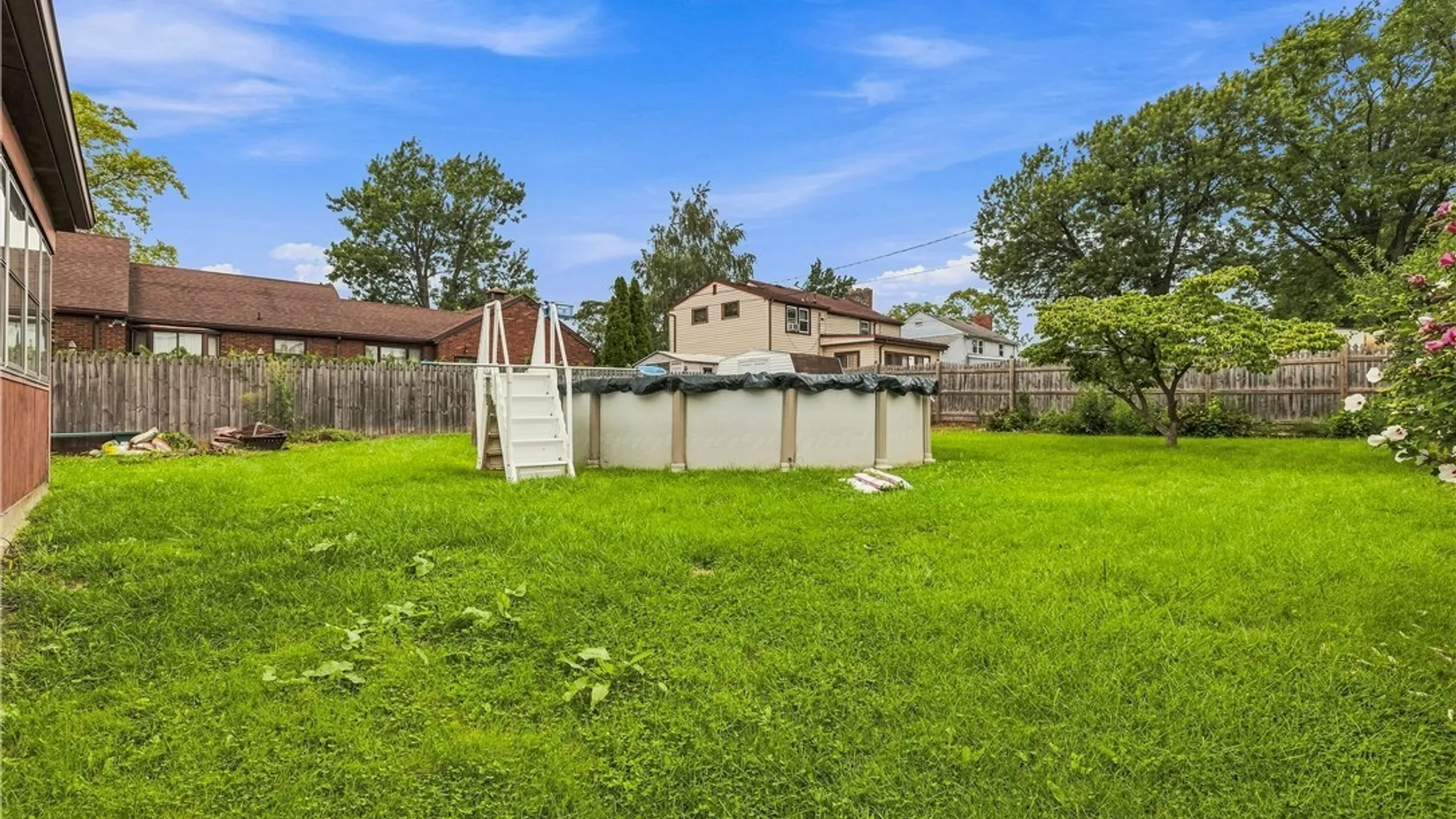 Property at 744 Seymour Avenue, Niagara Falls, NY 14305 24