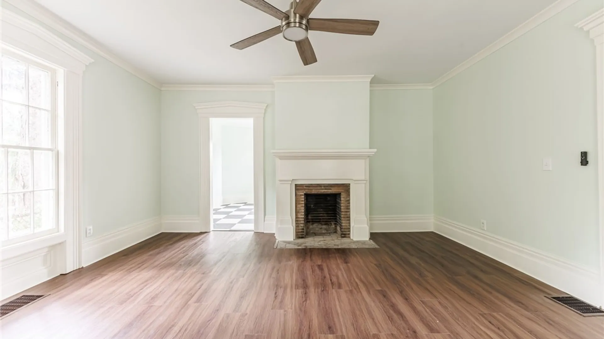 Property at 1120 Park Avenue, Rochester, NY 14610 11