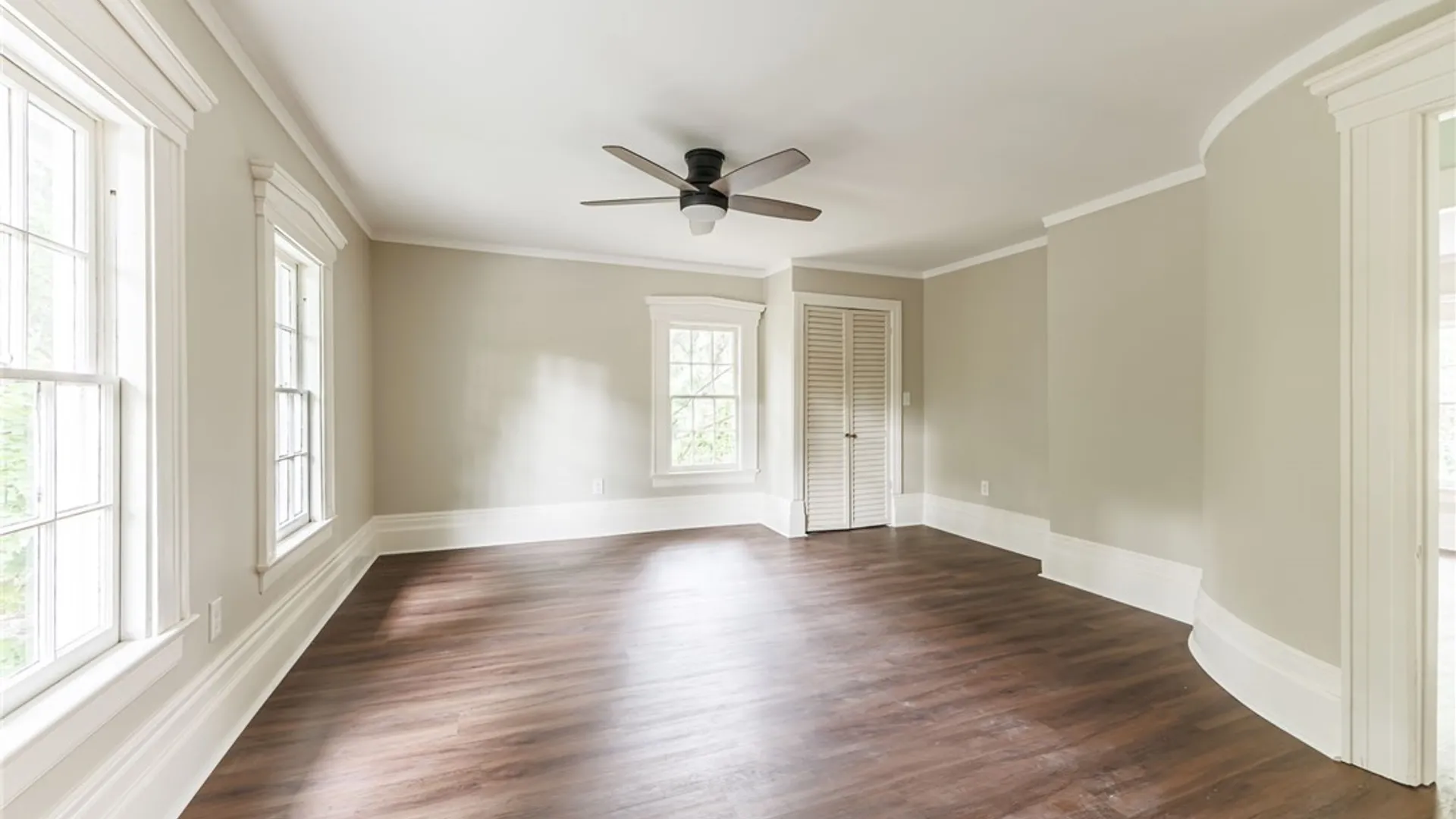 Property at 1120 Park Avenue, Rochester, NY 14610 22