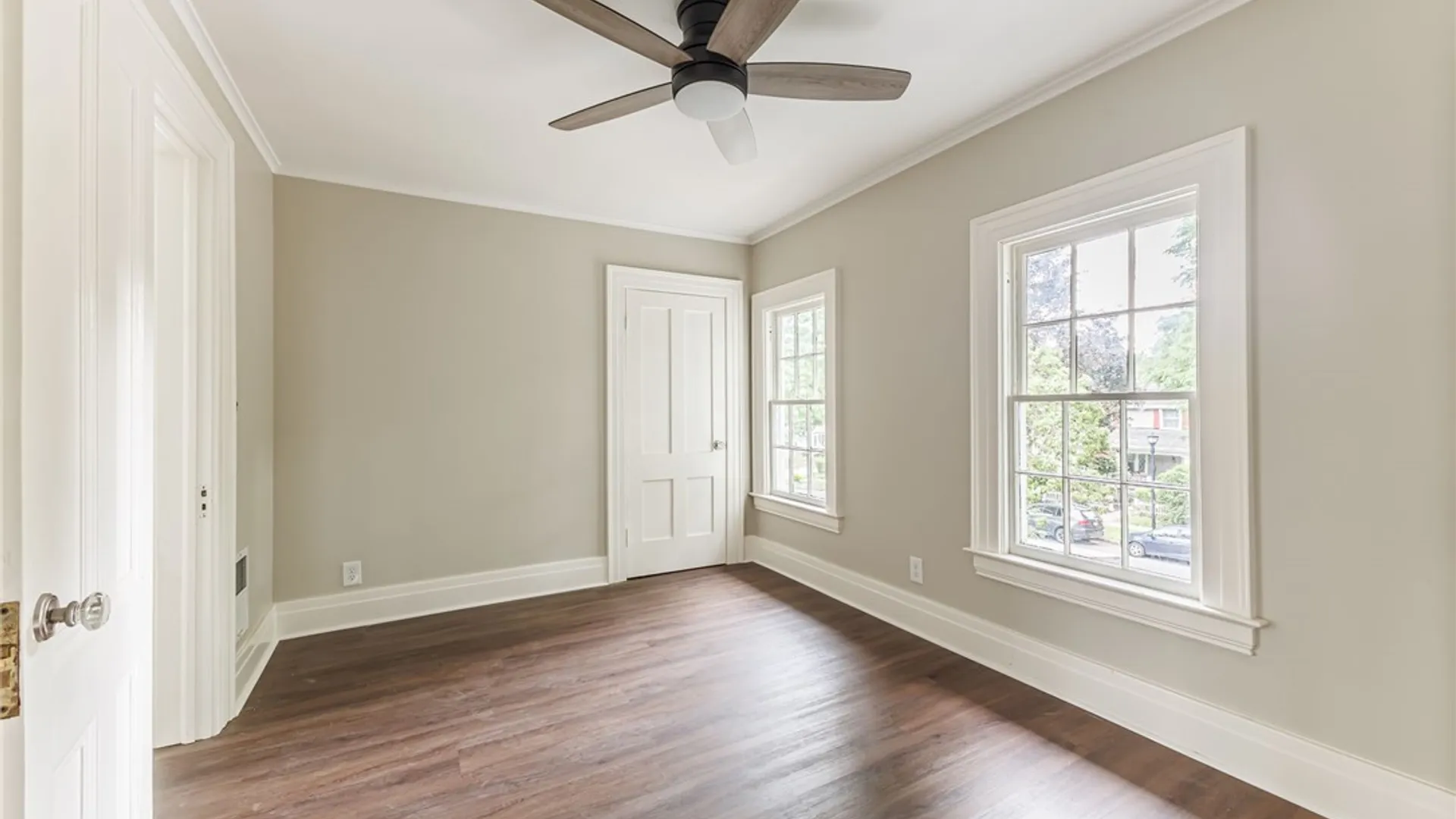 Property at 1120 Park Avenue, Rochester, NY 14610 27