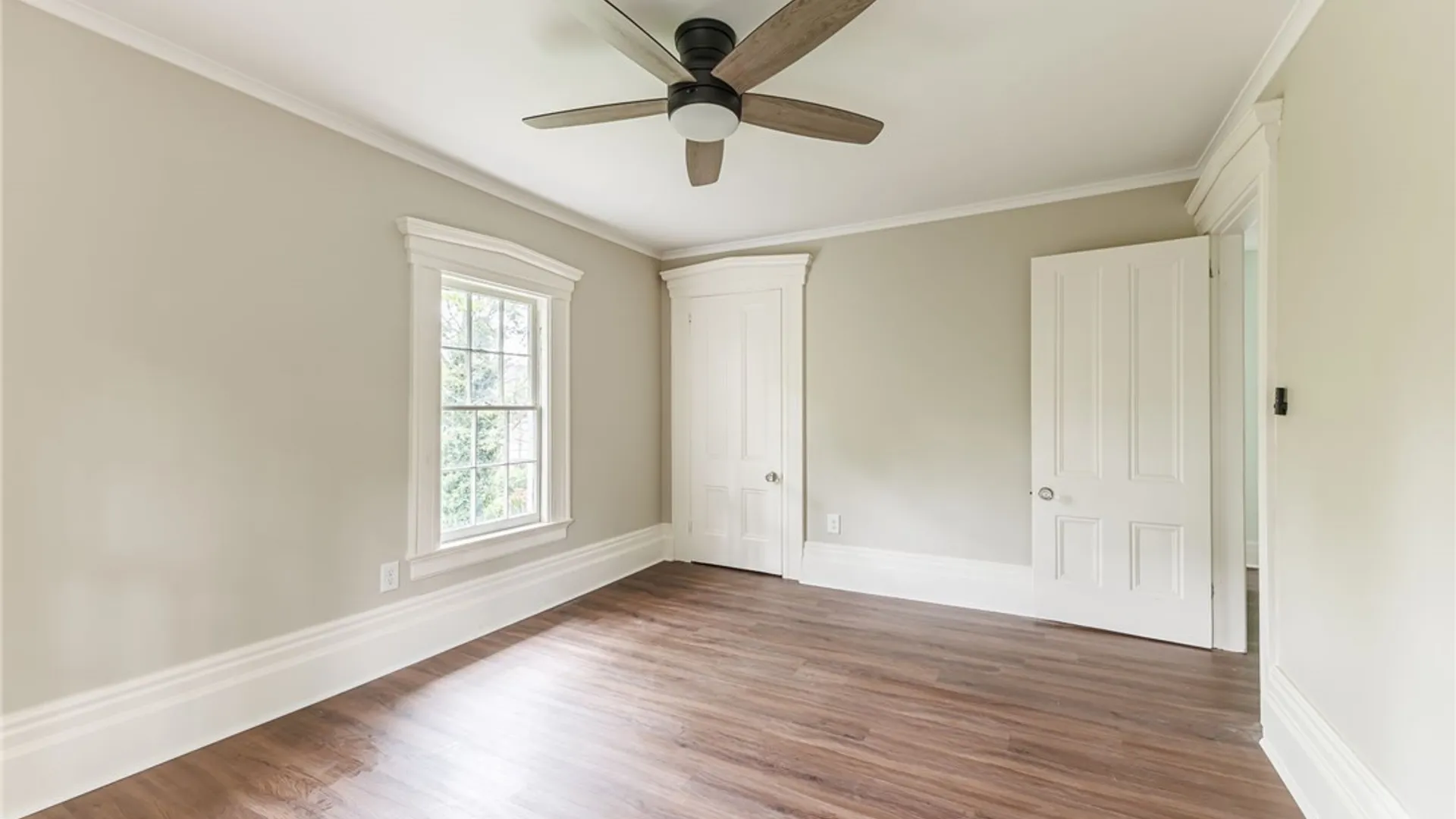 Property at 1120 Park Avenue, Rochester, NY 14610 30