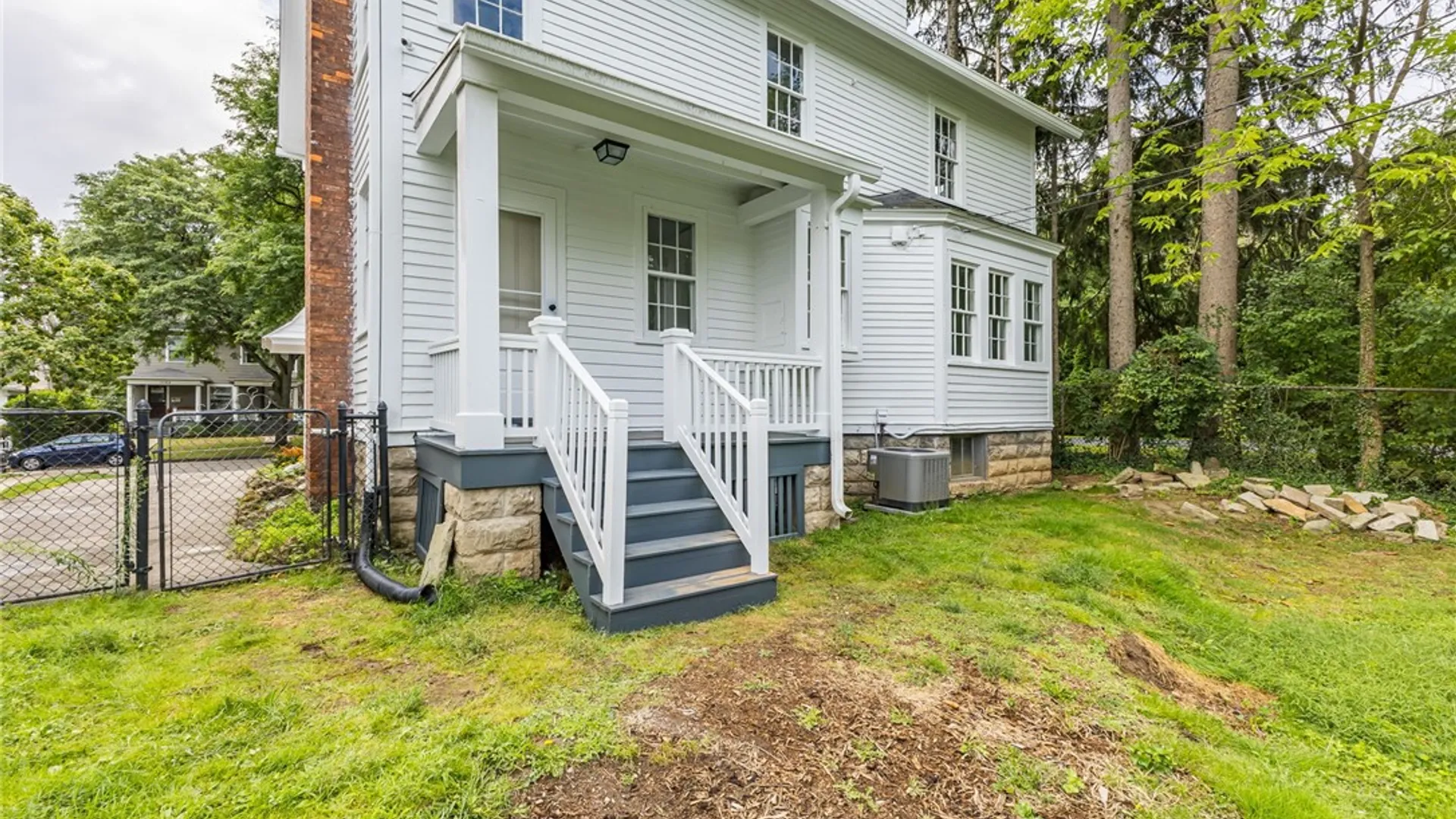 Property at 1120 Park Avenue, Rochester, NY 14610 34