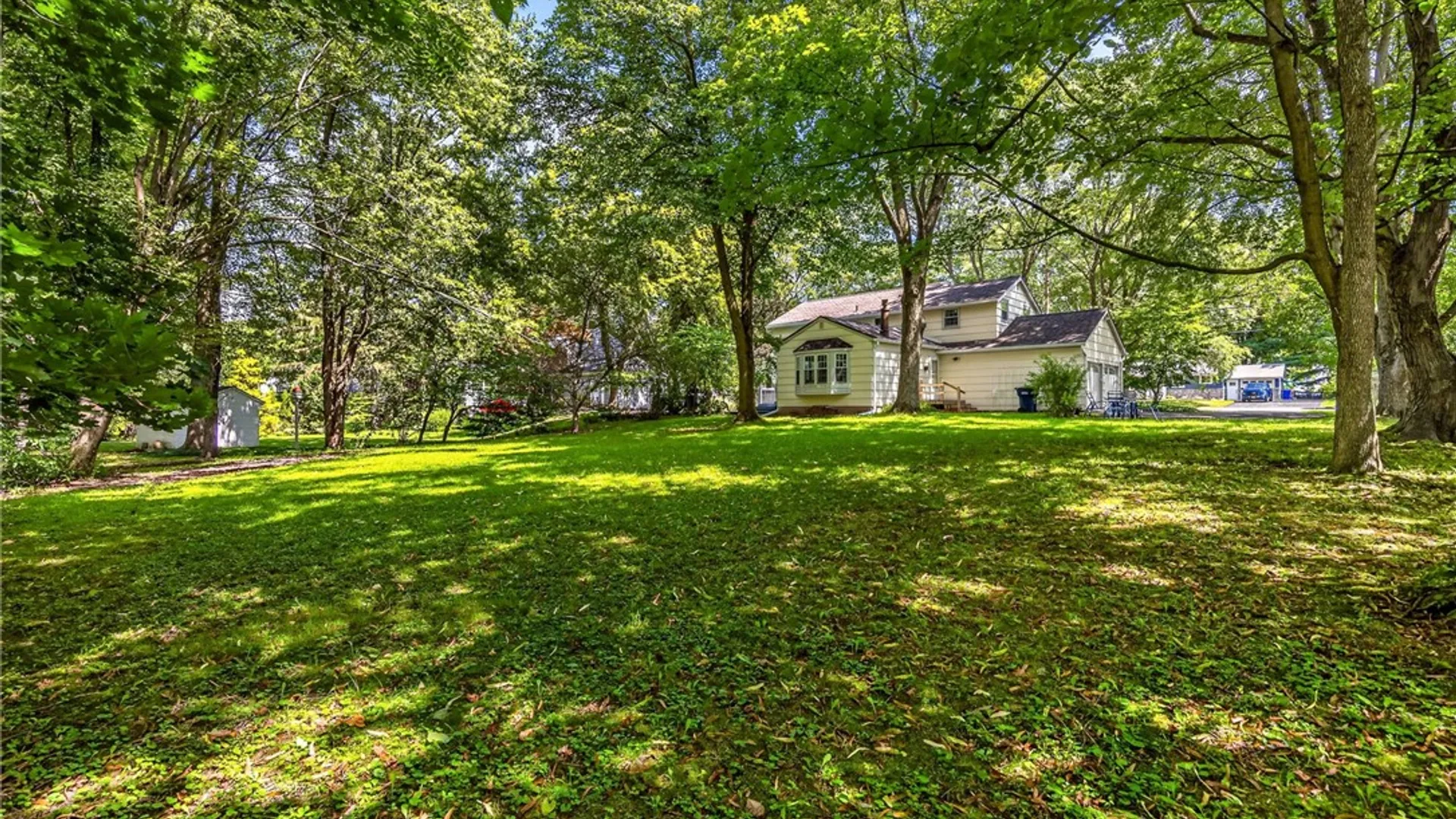 Property at 261 South Avenue, Webster, NY 14580 17