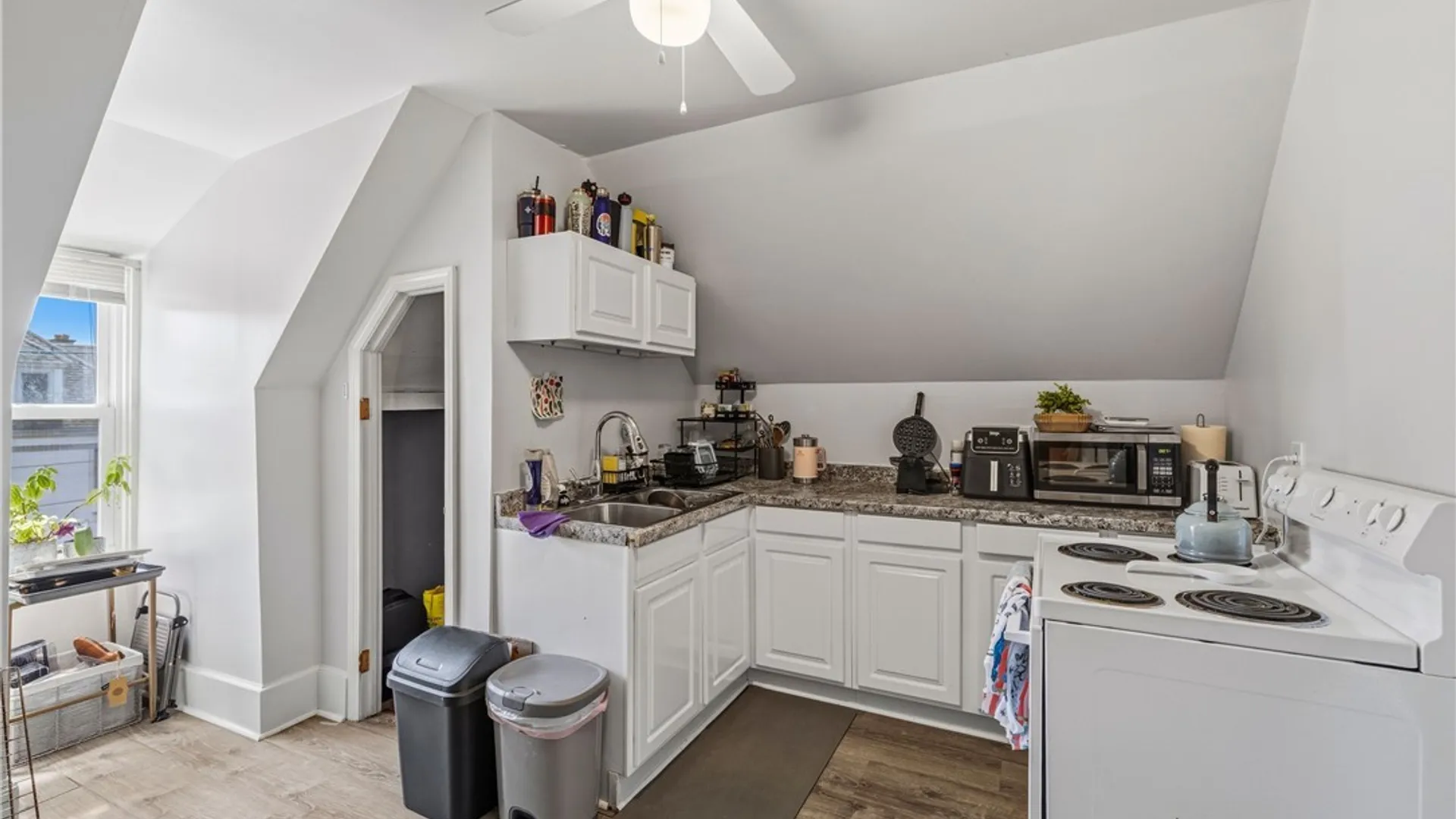 Property at 182 Lancaster Avenue, Buffalo, NY 14222 48