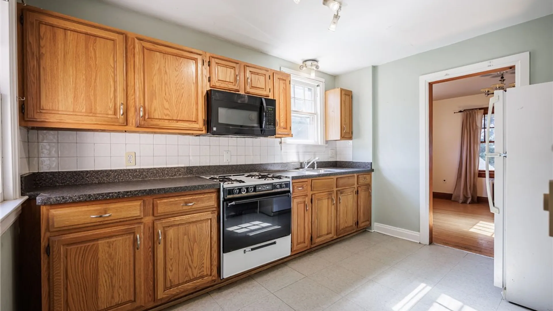 Property at 1066 South Ave, Rochester, NY 14620 12