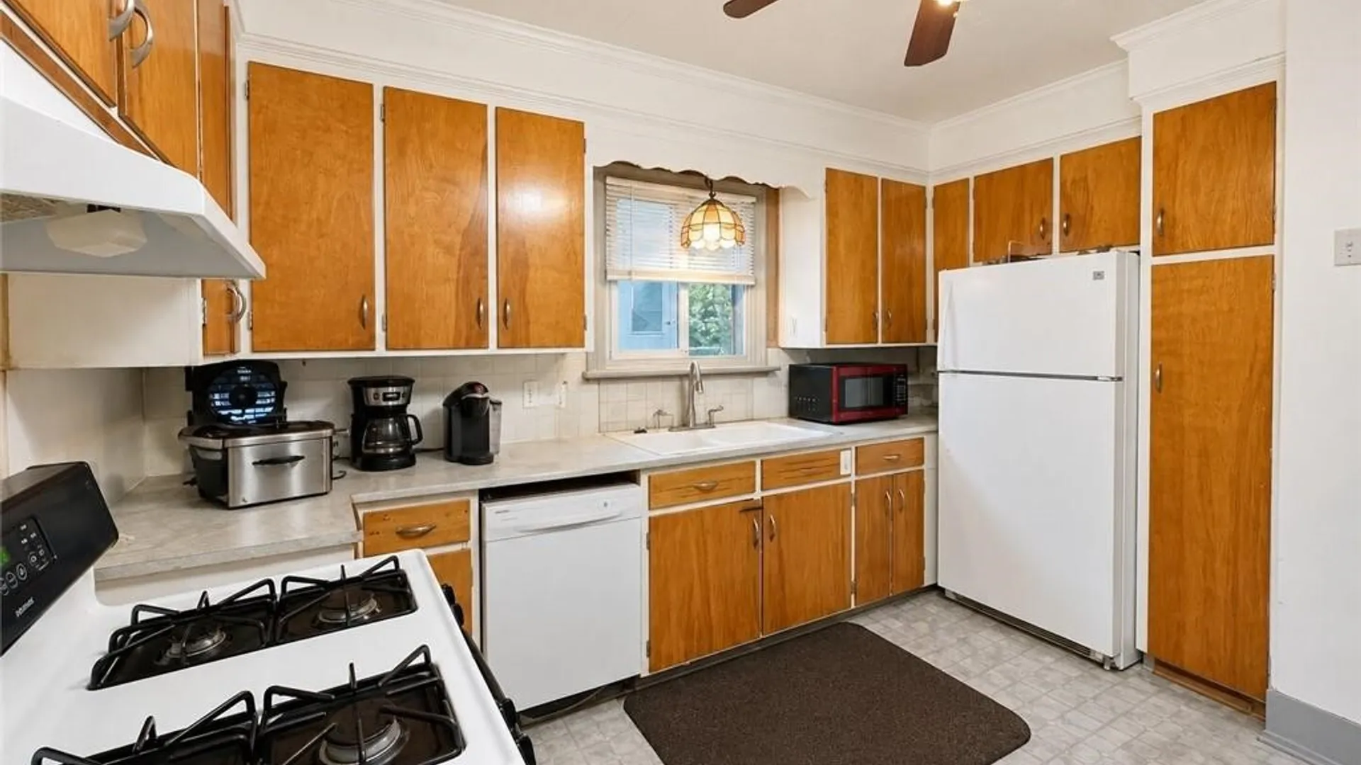 Property at 225 Nichols Street, Rochester, NY 14609 9