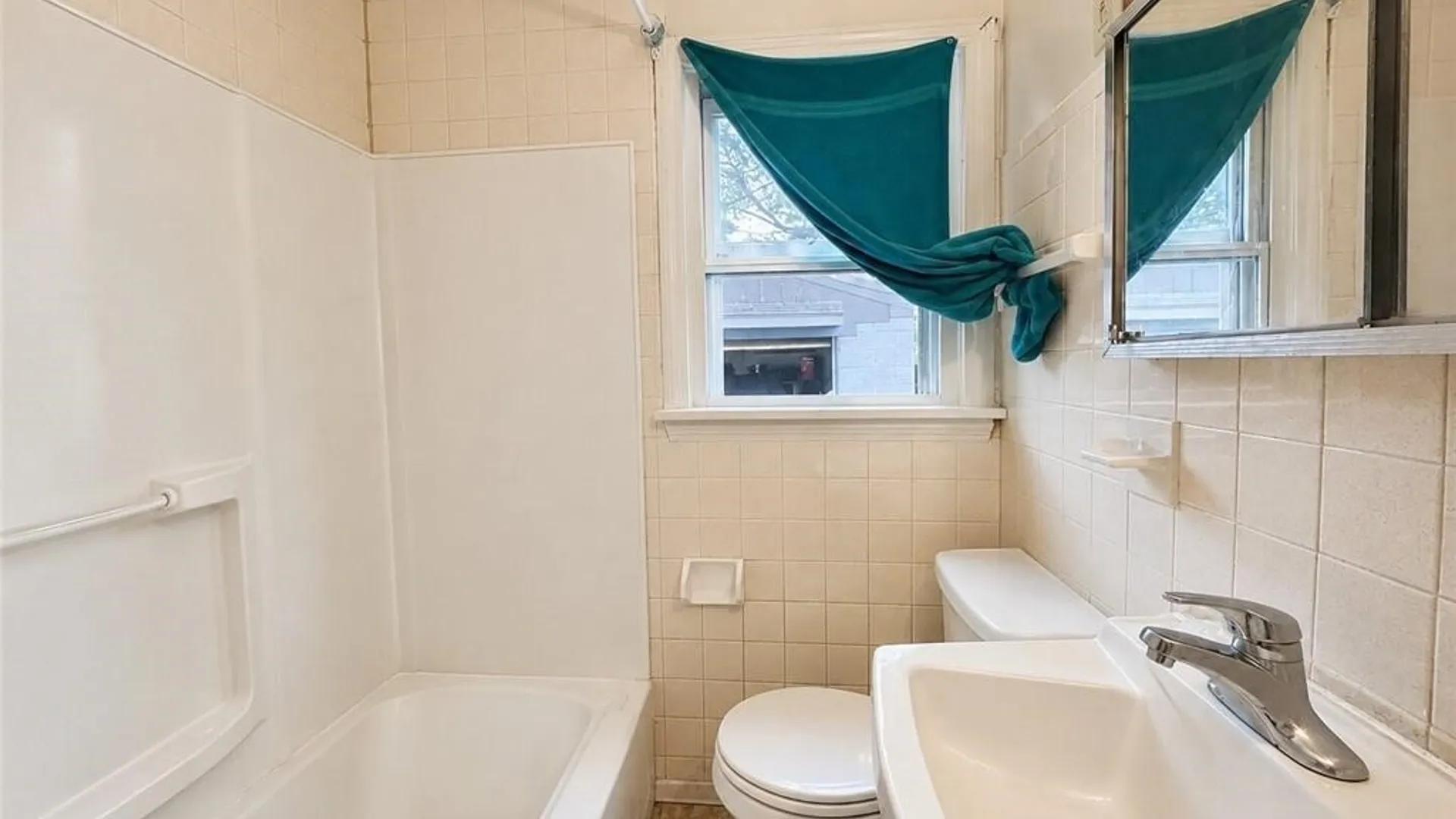 Property at 225 Nichols Street, Rochester, NY 14609 14