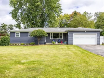Property at 32 Kaywood Drive, Greece, NY 14626