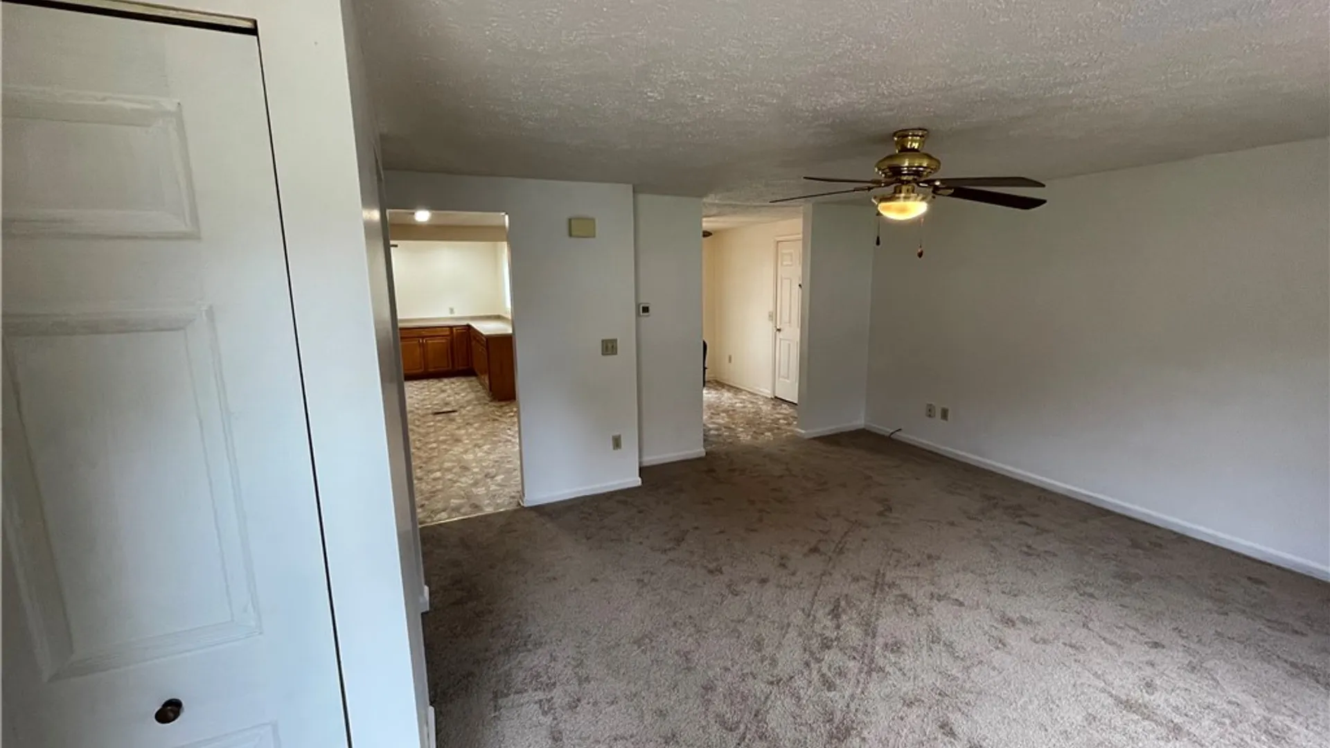Property at 16 Doud Circle, Parma, NY 14468 20