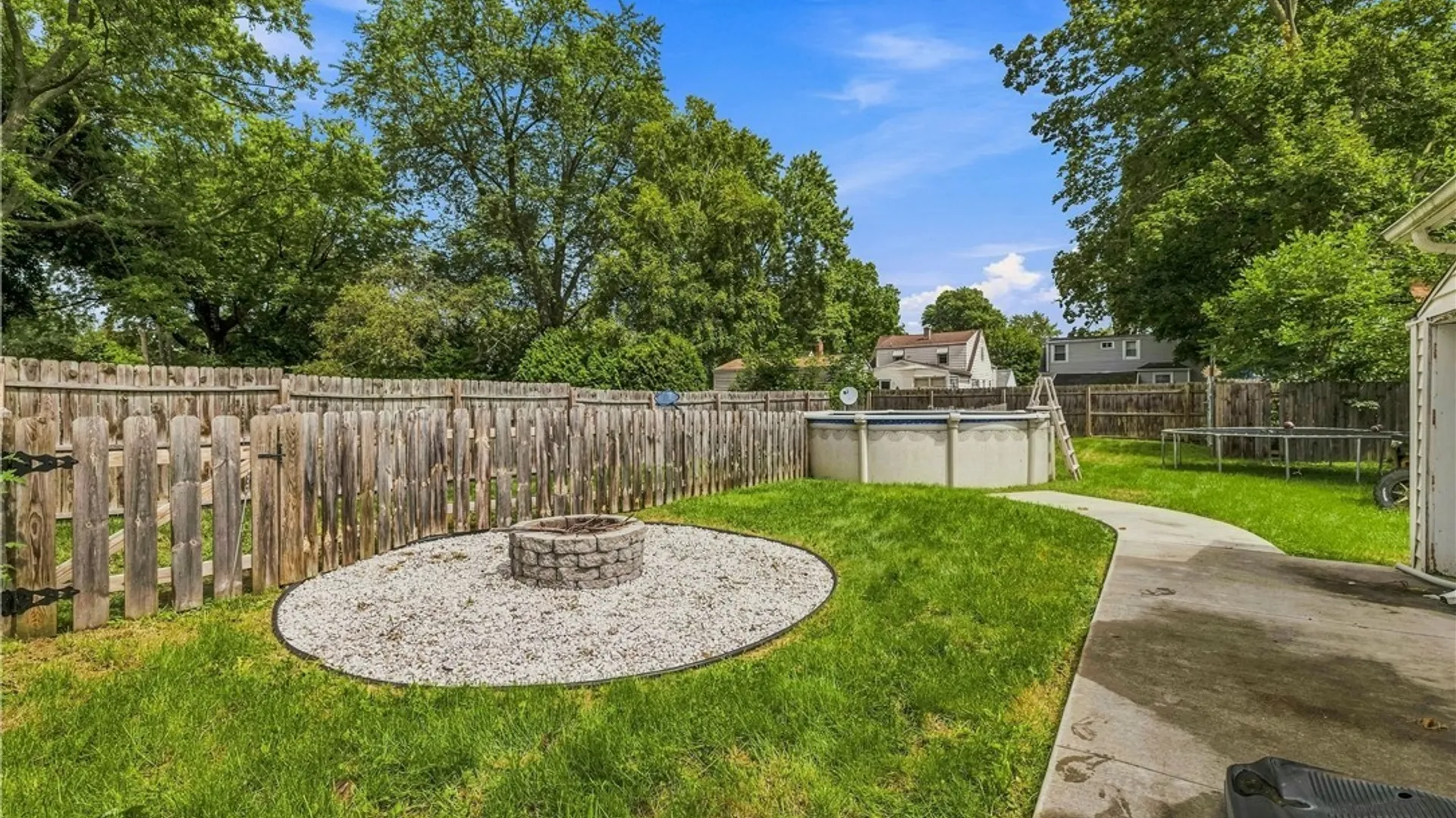 Property at 167 59th Street, Niagara Falls, NY 14304 5
