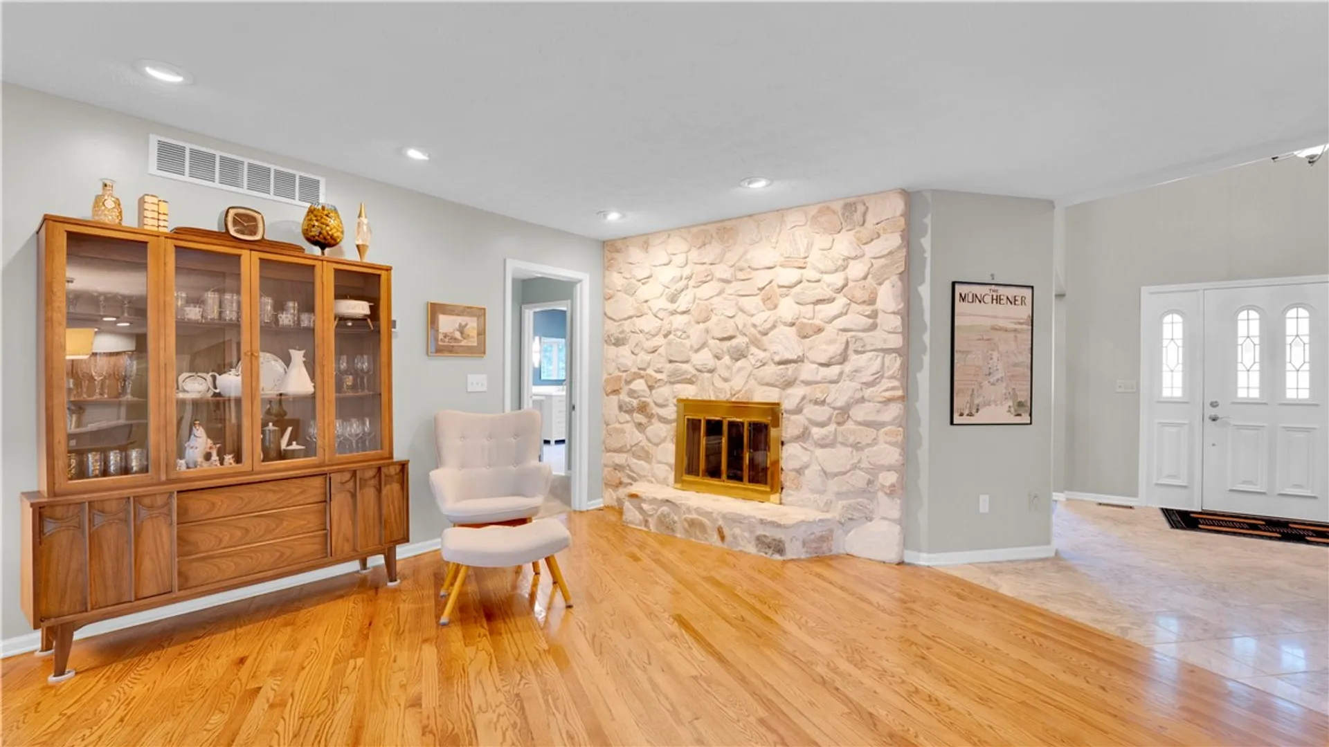 Property at 532 Granger Circle, Webster, NY 14580 13