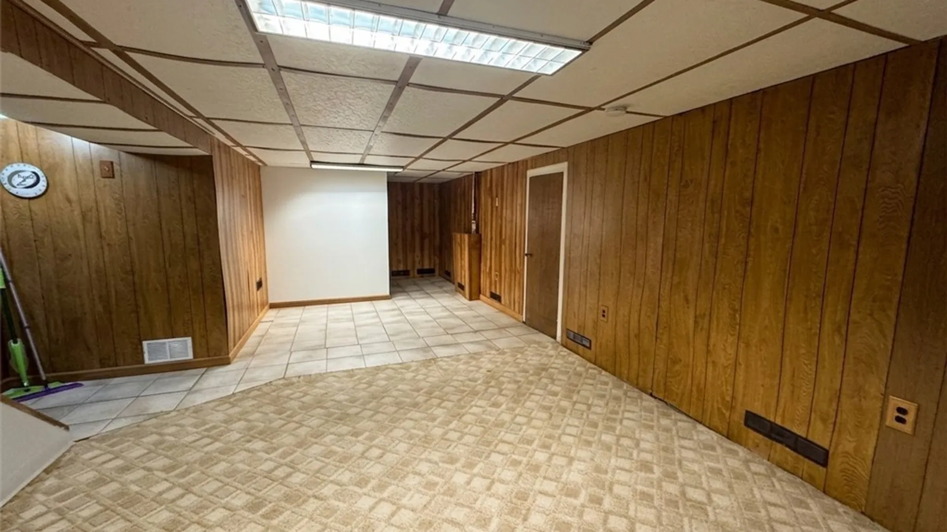 Property at 139 Allendale Road, West Seneca, NY 14224 16