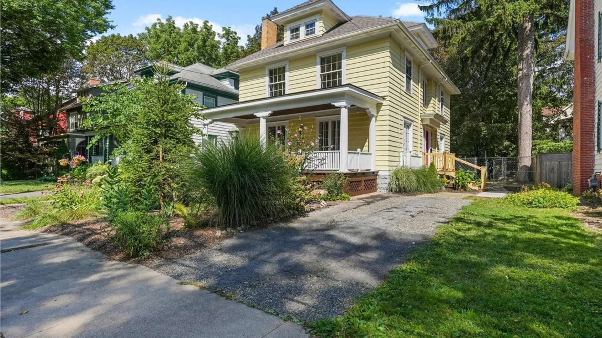 Property at 631 Allen Street, Syracuse, NY 13210 5
