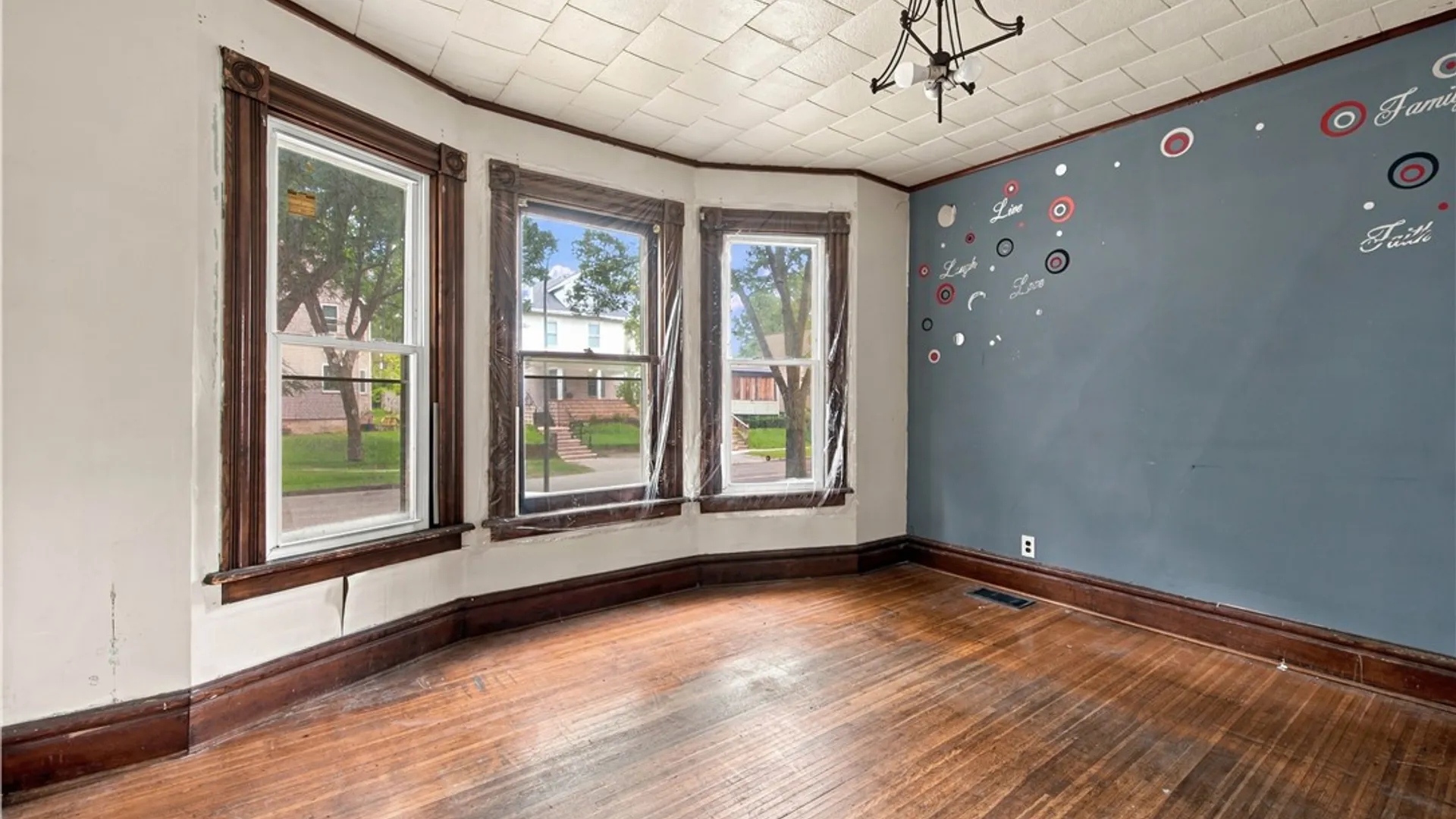 Property at 185 Lexington Avenue, Rochester, NY 14613 4