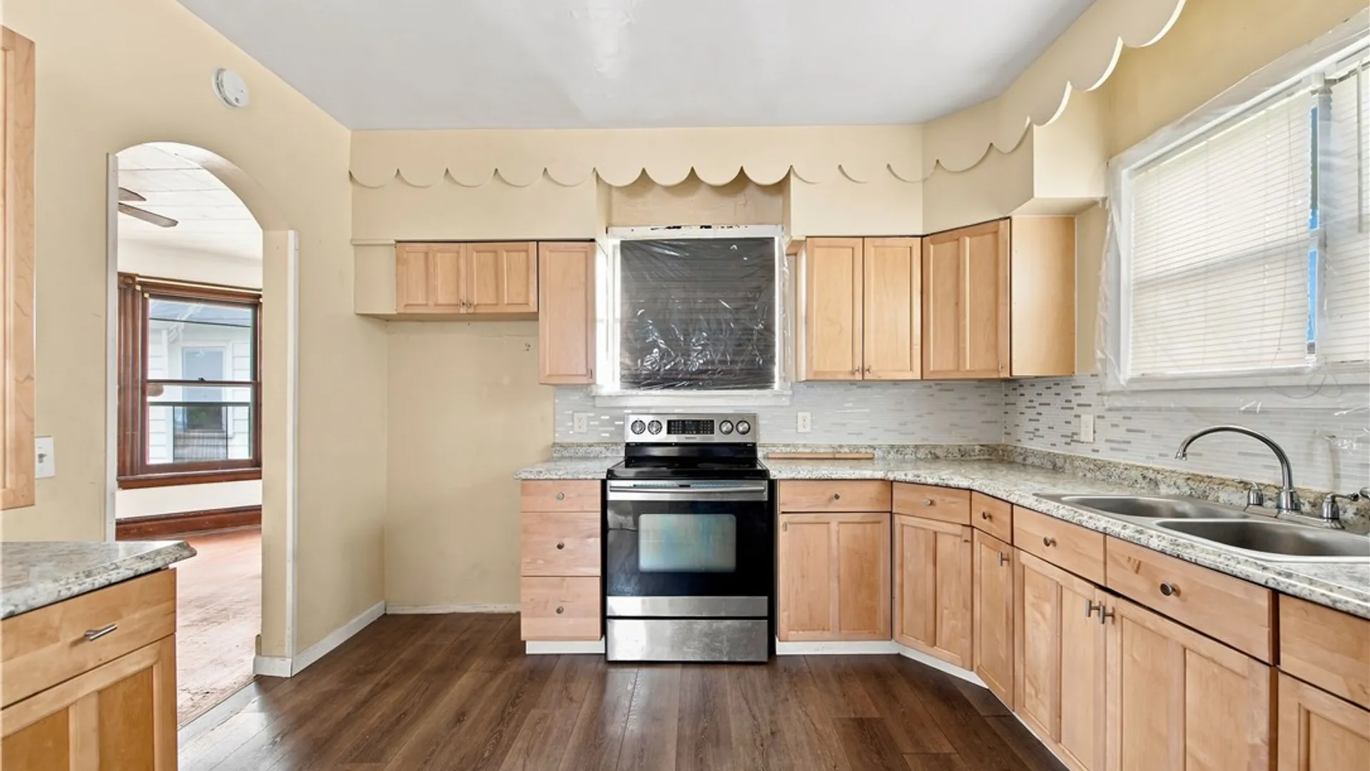 Property at 185 Lexington Avenue, Rochester, NY 14613 12