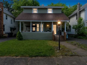 Property at 122 Cortland Place, Syracuse, NY 13207
