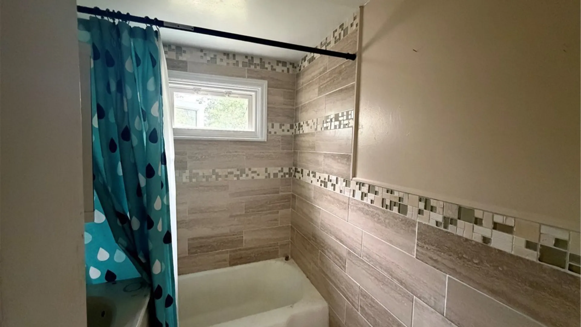 Property at 1295 E Park Road, Grand Island, NY 14072 9