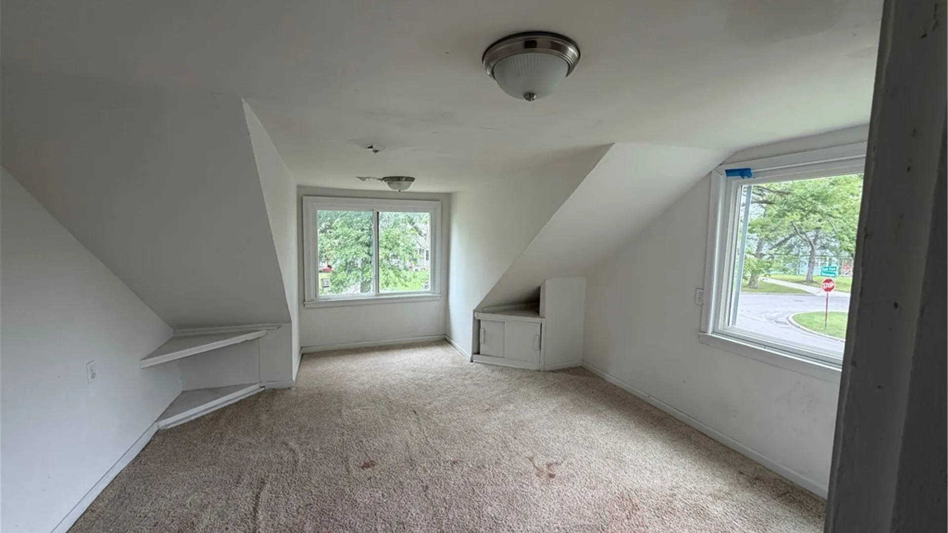 Property at 1295 E Park Road, Grand Island, NY 14072 14