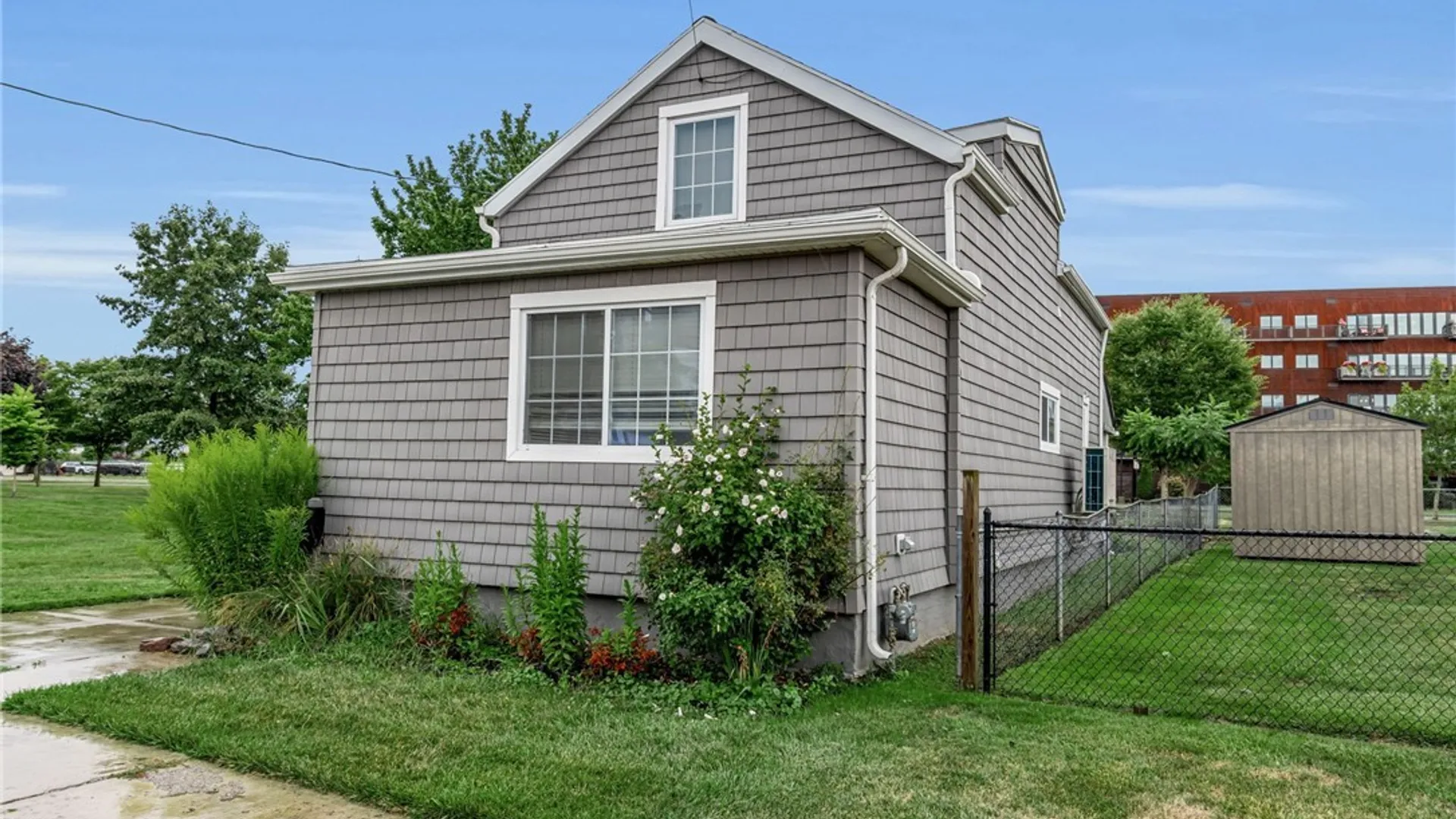 Property at 98 Louisiana Street, Buffalo, NY 14204 19