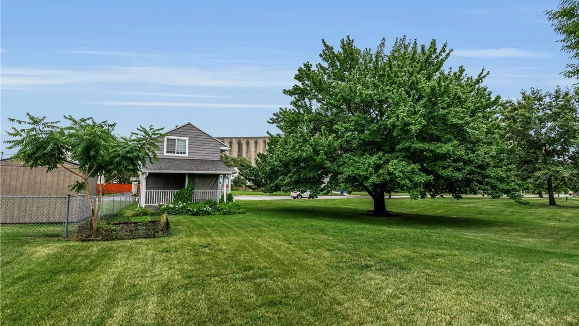 Property at 98 Louisiana Street, Buffalo, NY 14204 21