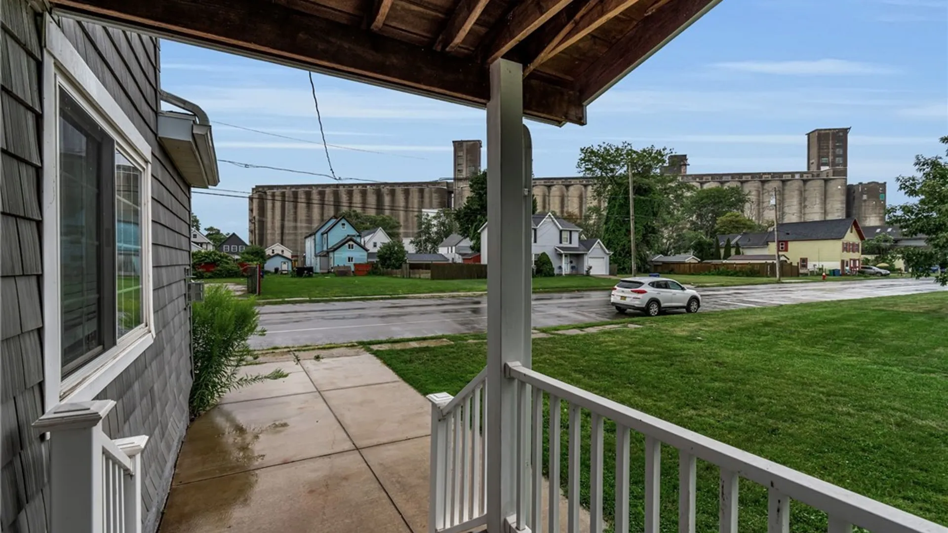 Property at 98 Louisiana Street, Buffalo, NY 14204 3