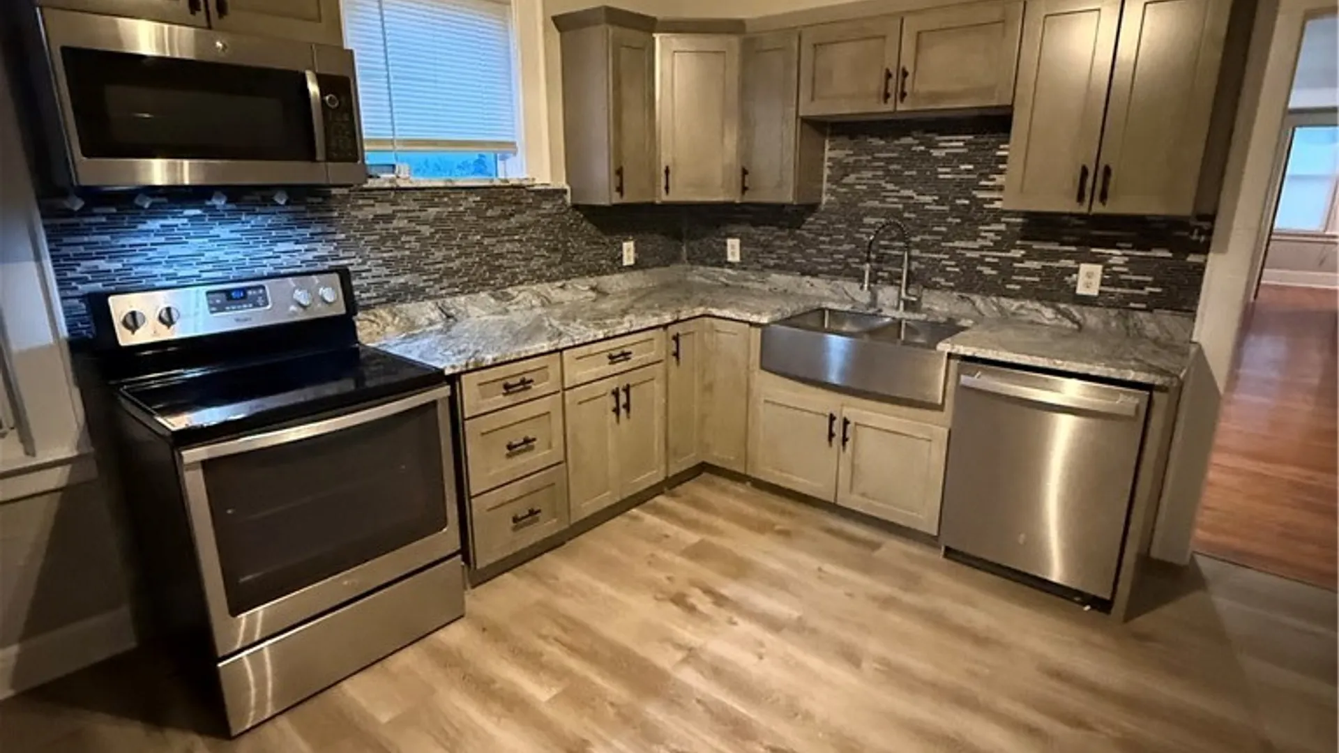 Property at 624 E Division Street, Syracuse, NY 13208 26