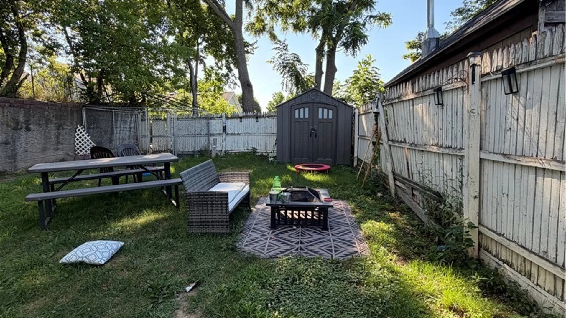Property at 624 E Division Street, Syracuse, NY 13208 4