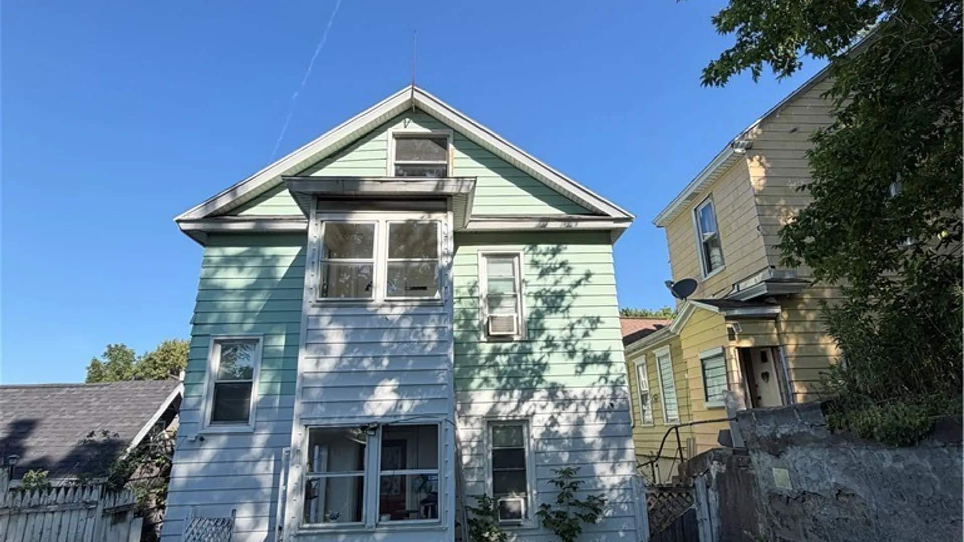Property at 624 E Division Street, Syracuse, NY 13208 5