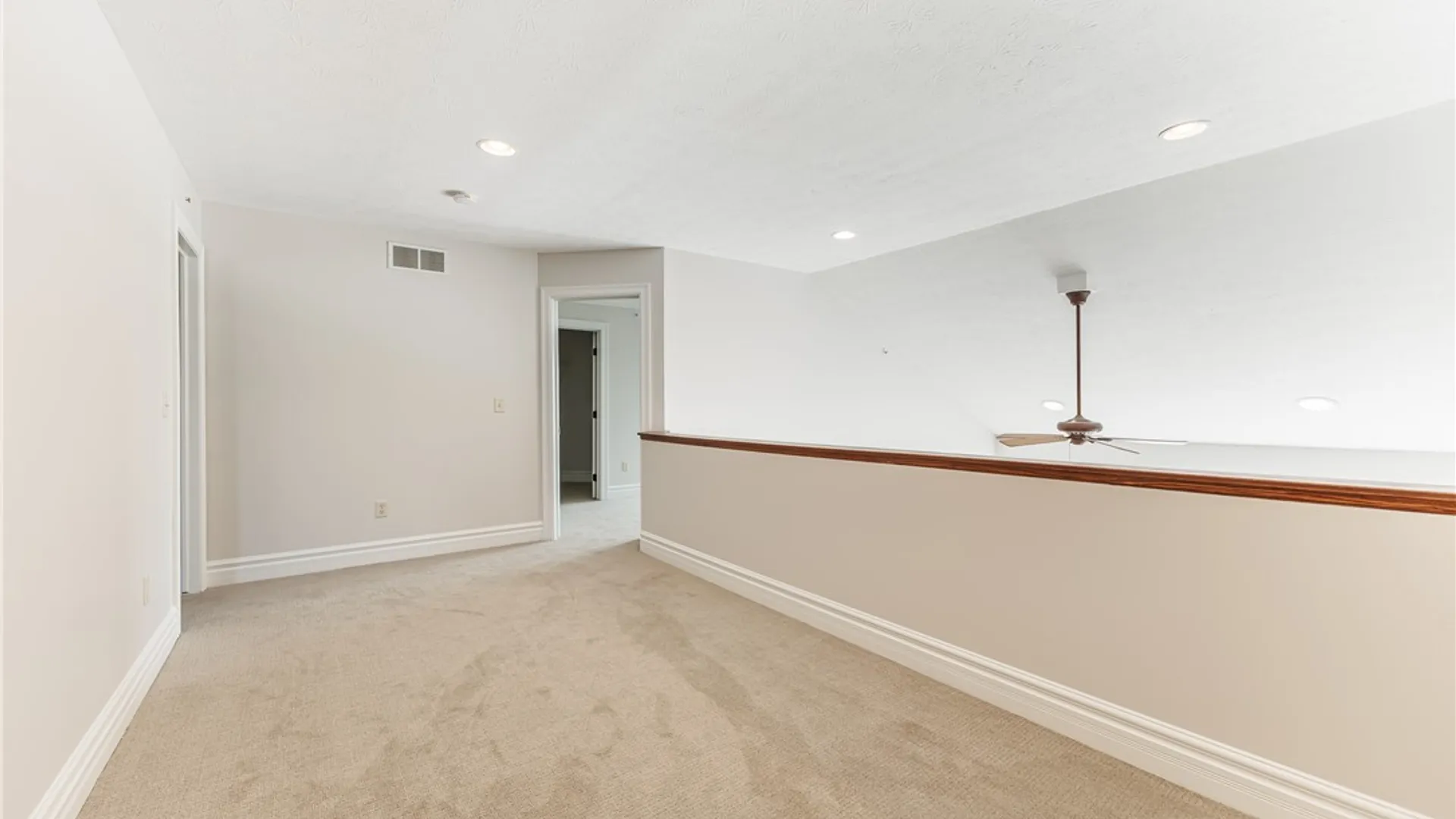 Property at 7139 Challenger Circle, Victor, NY 14564 25