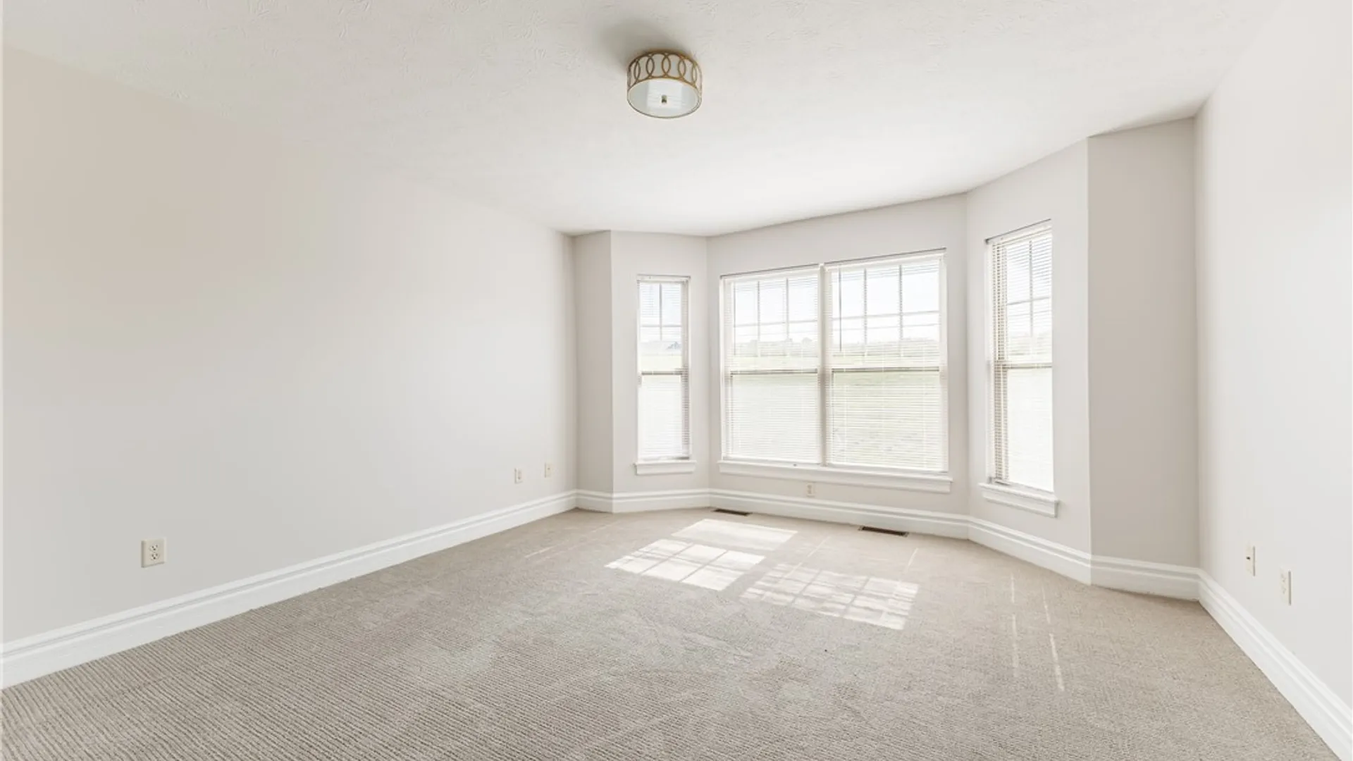 Property at 7139 Challenger Circle, Victor, NY 14564 21