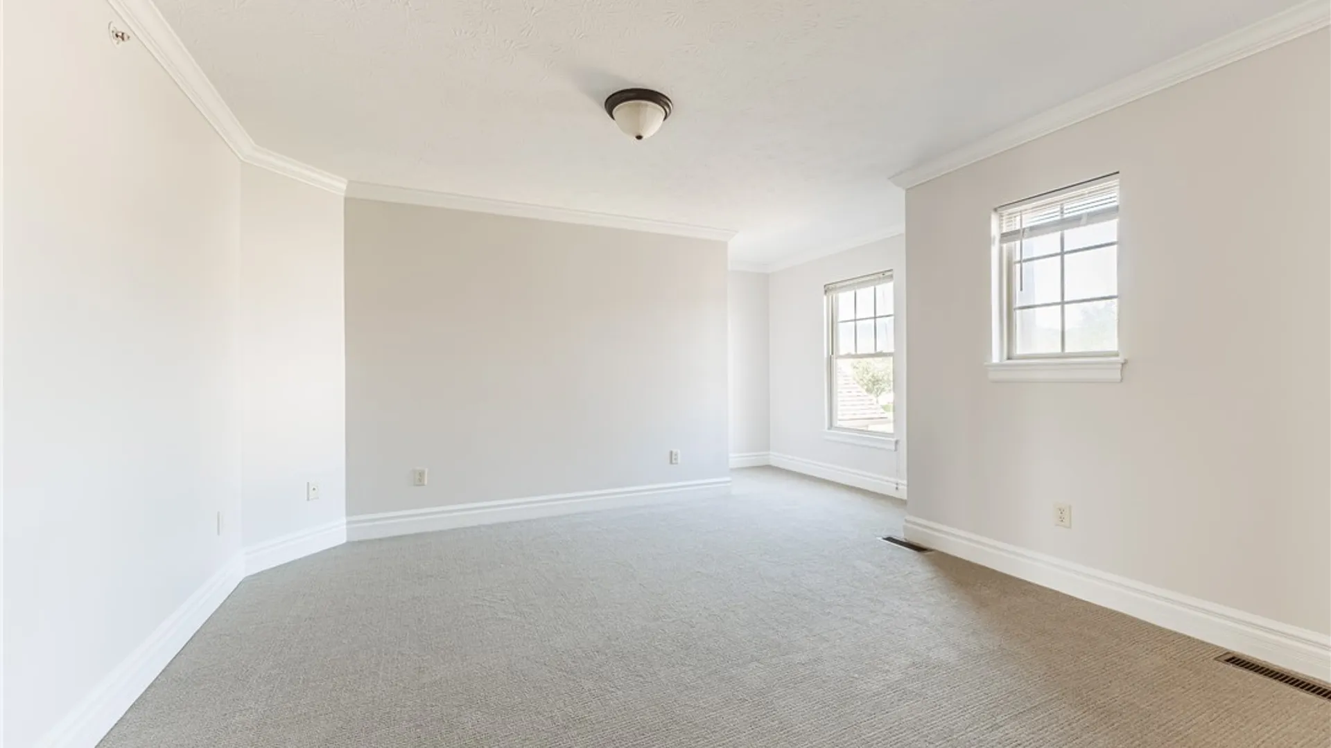 Property at 7139 Challenger Circle, Victor, NY 14564 28