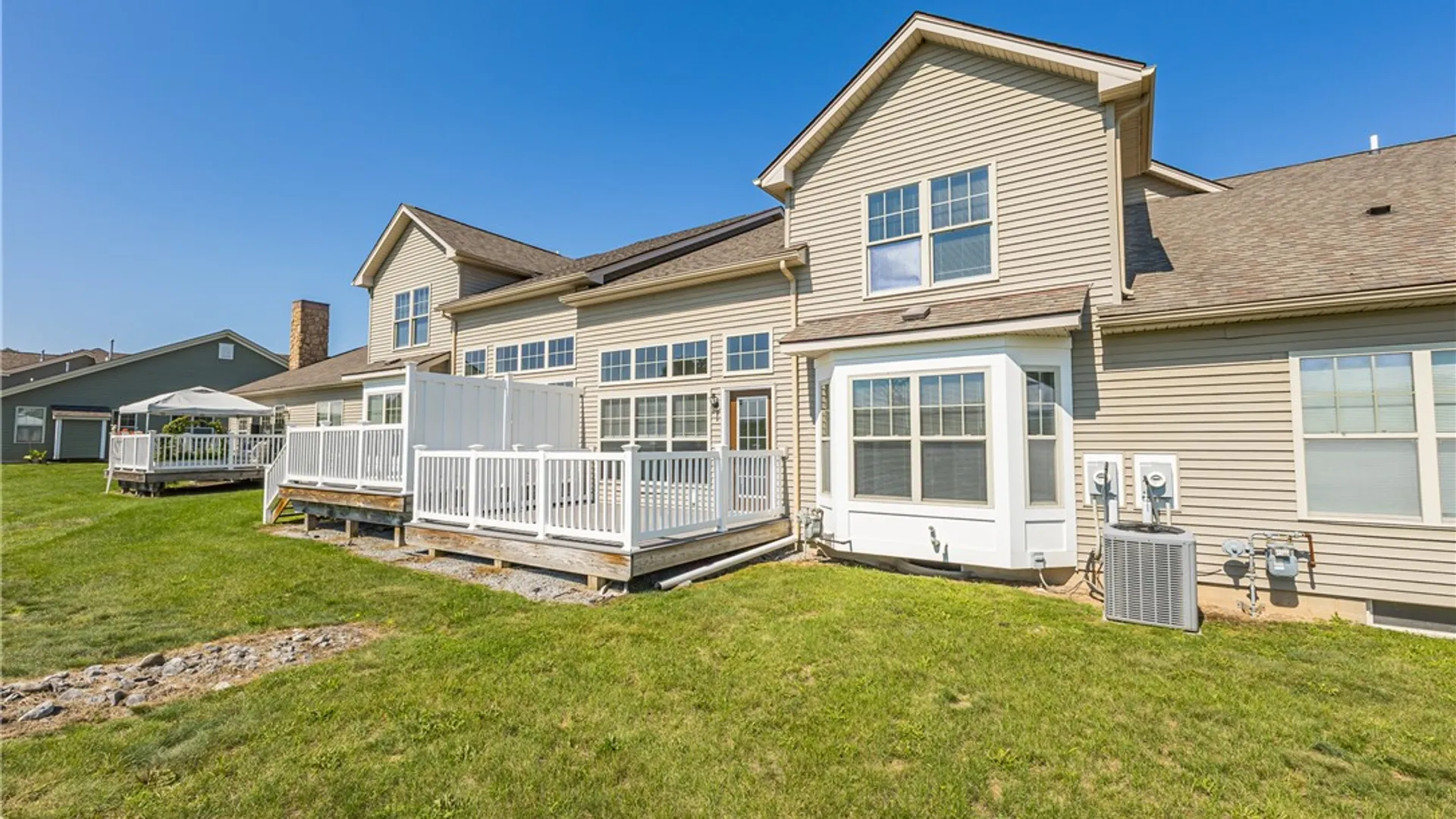 Property at 7139 Challenger Circle, Victor, NY 14564 32