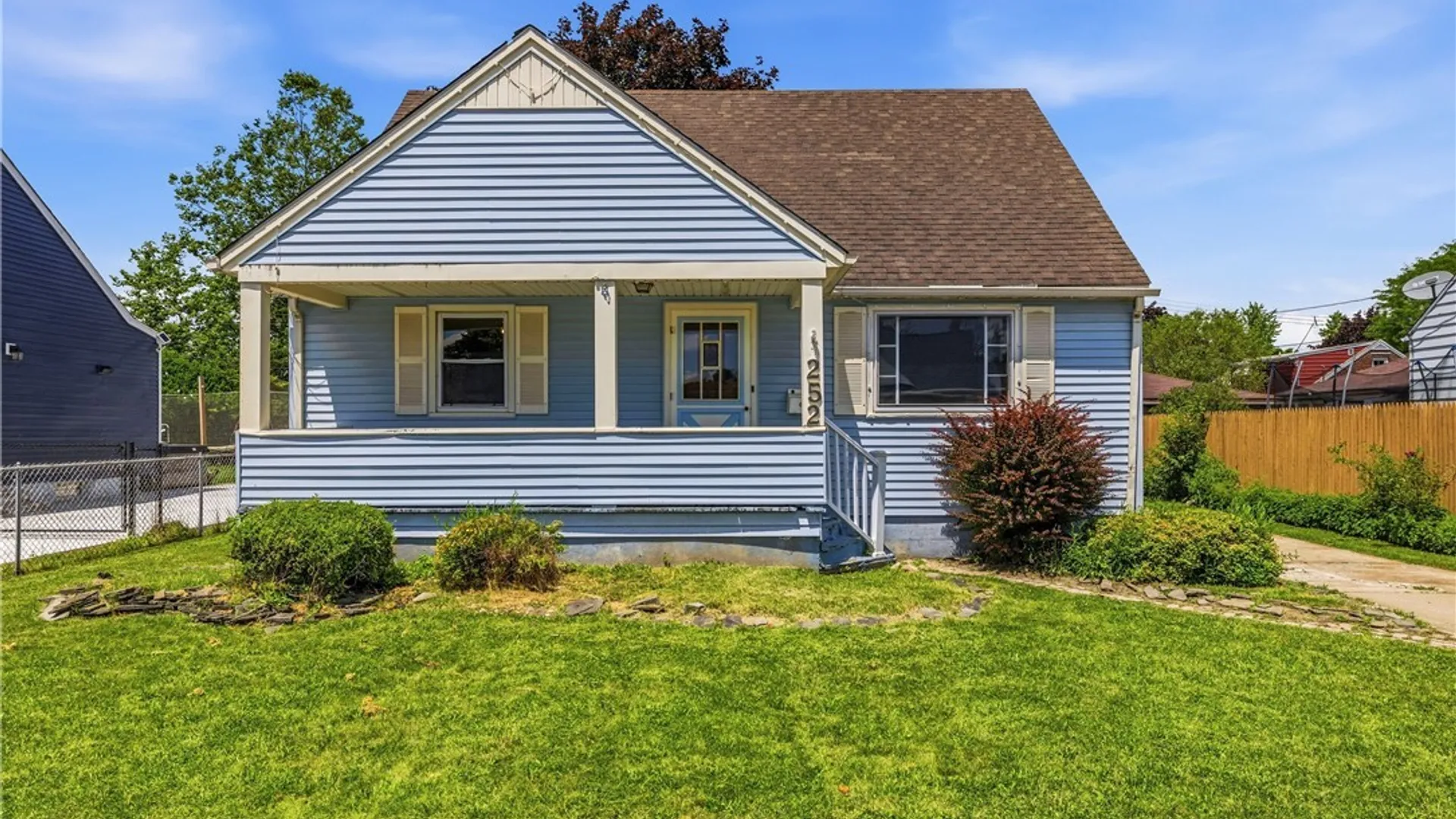 Property at 252 Edward Street, North Tonawanda, NY 14120 3