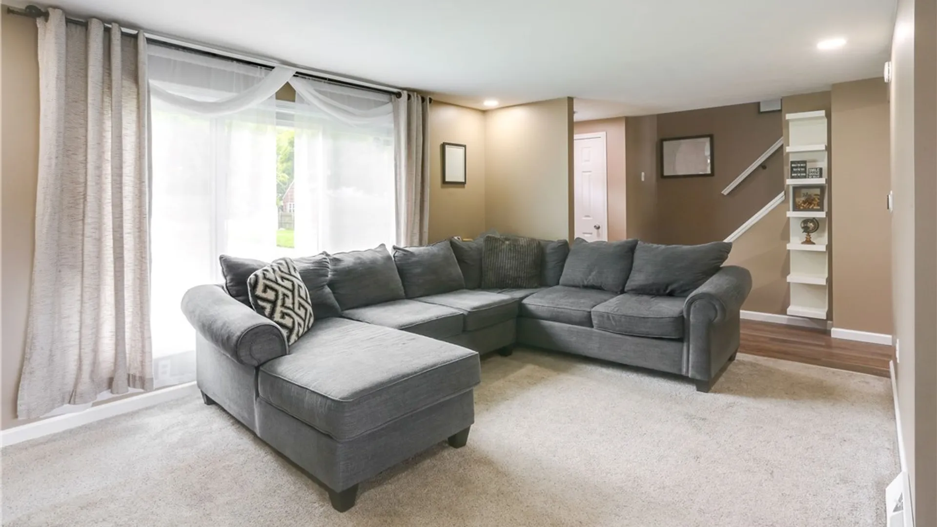 Property at 28 Manser Drive, Amherst, NY 14226 9