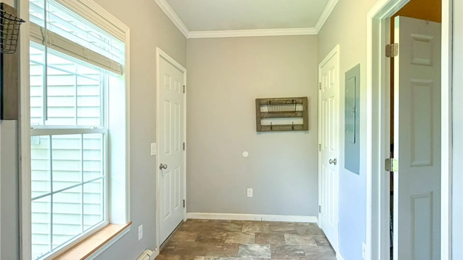 Property at 9435 Sessions Road, New Hartford, NY 13413 3