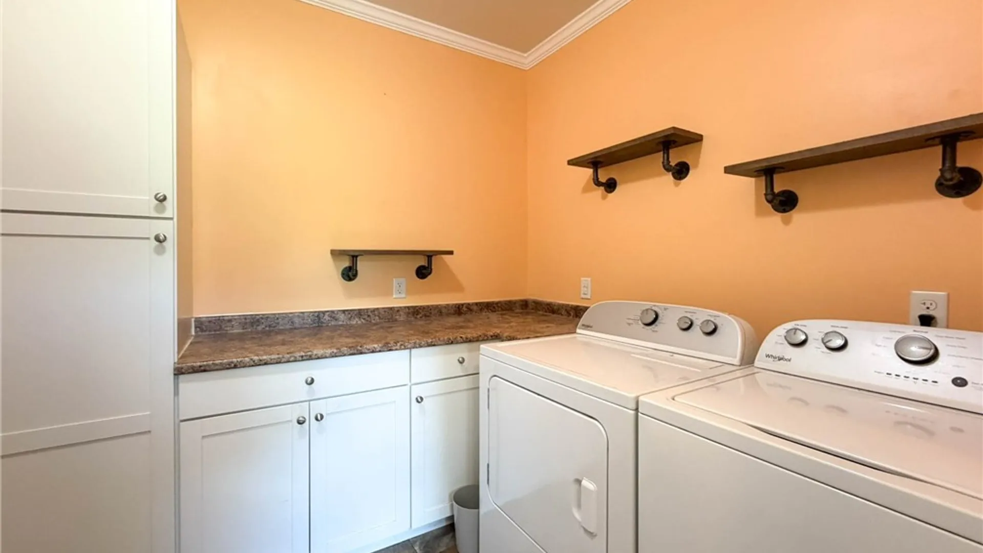 Property at 9435 Sessions Road, New Hartford, NY 13413 5
