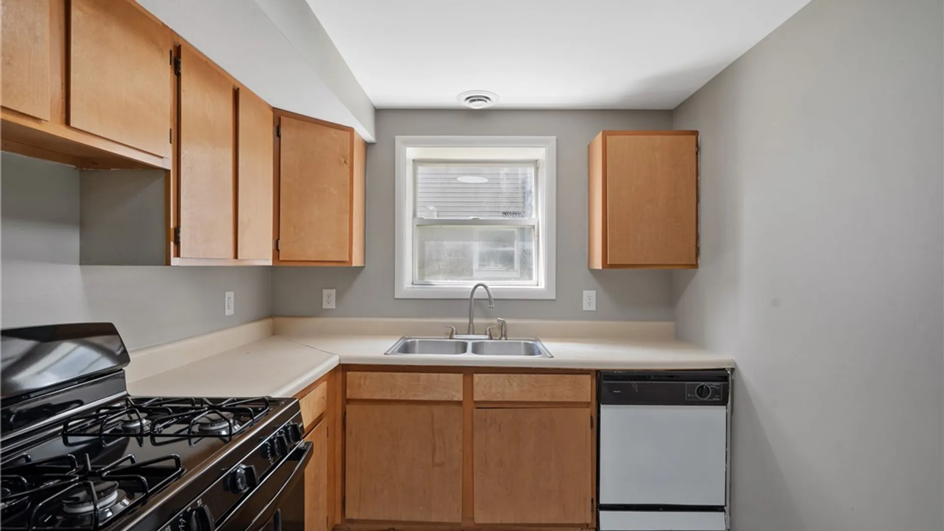 Property at 211 Tompkins Street, Cortland, NY 13045 27