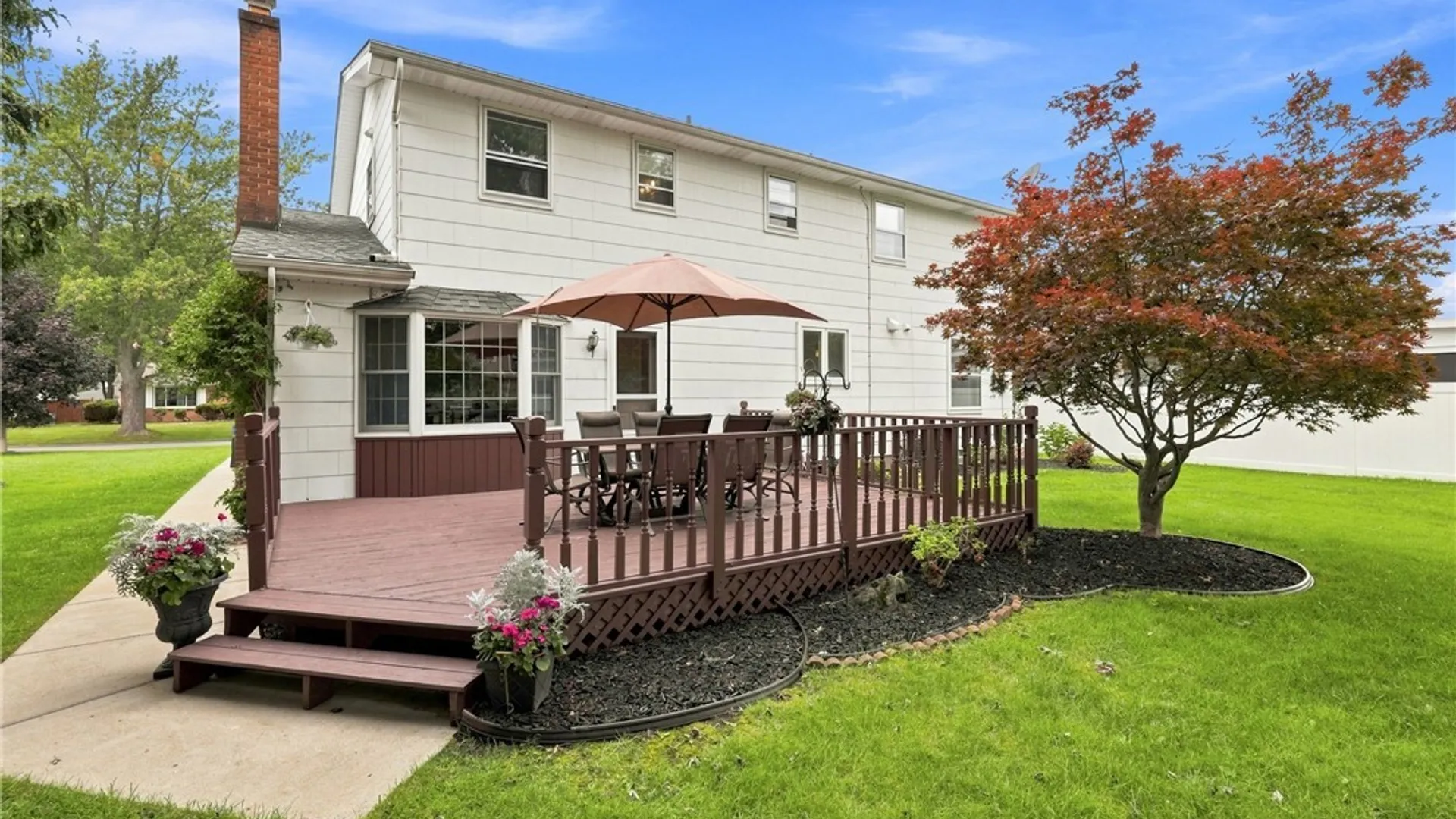 Property at 319 Sprucewood Terrace, Amherst, NY 14211 30