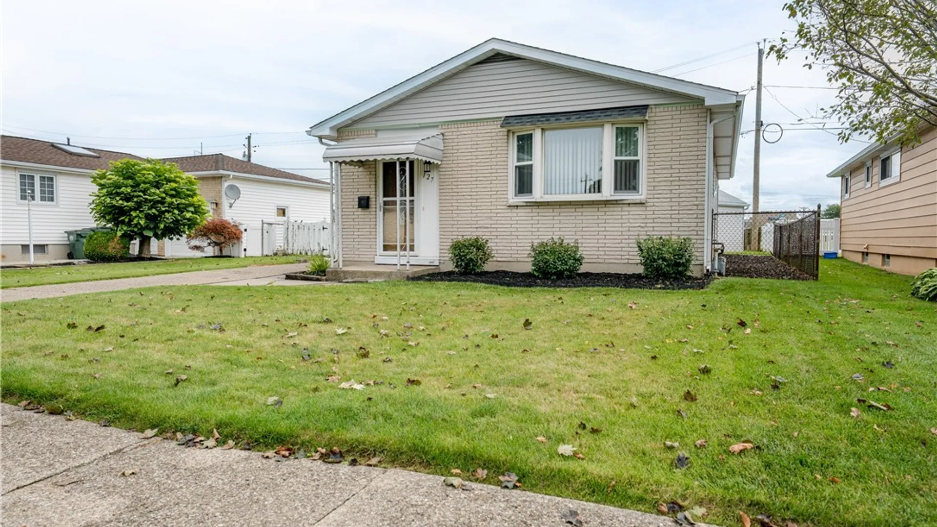 Property at 127 Madaline Lane, Cheektowaga, NY 14043 3