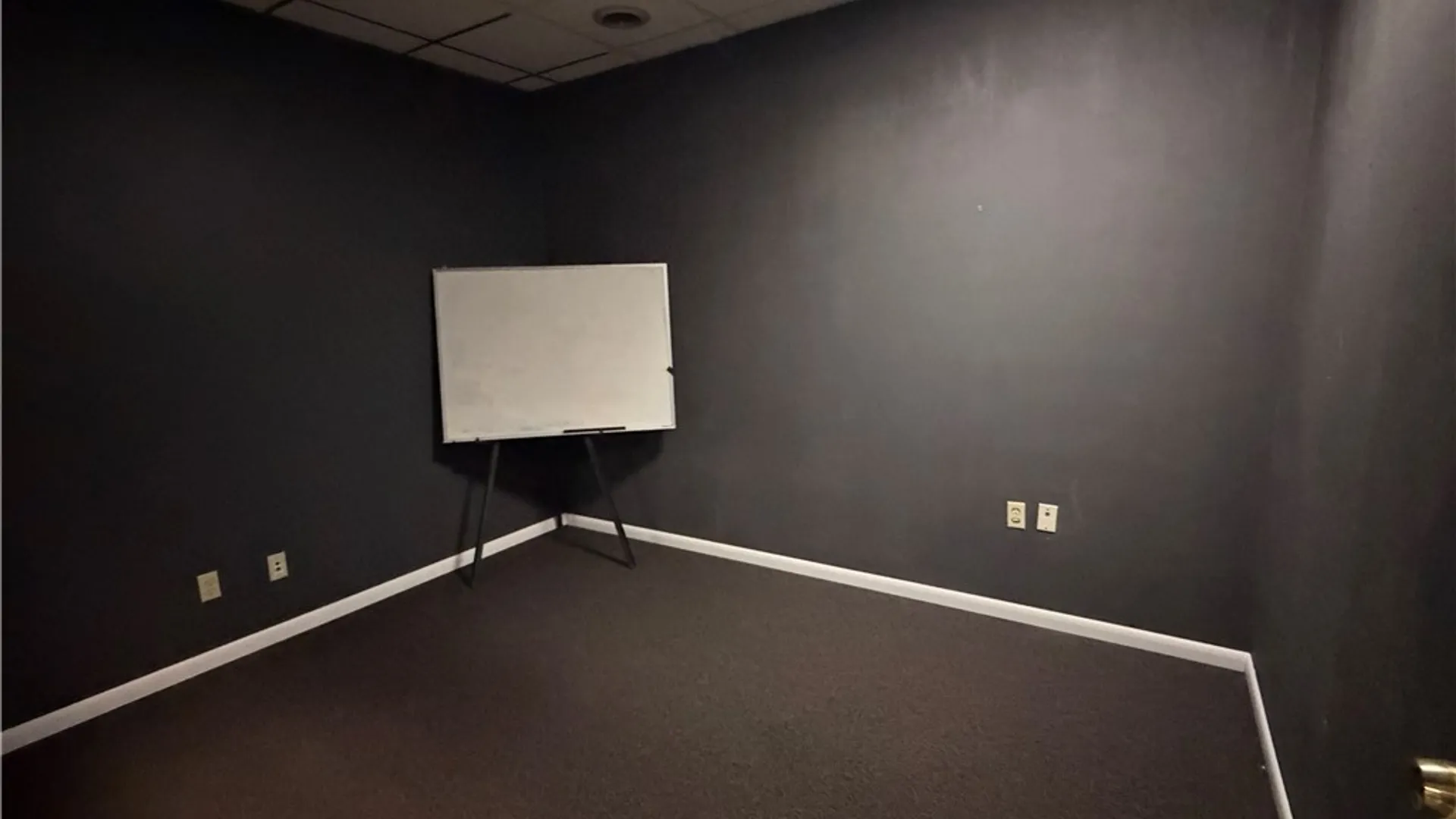 Property at 21 E 3rd Second floor Street, Jamestown, NY 14701 18