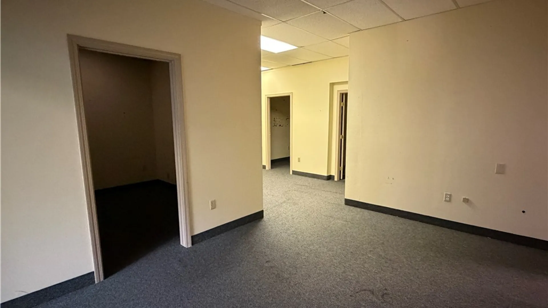 Property at 21 E 3rd Second floor Street, Jamestown, NY 14701 10