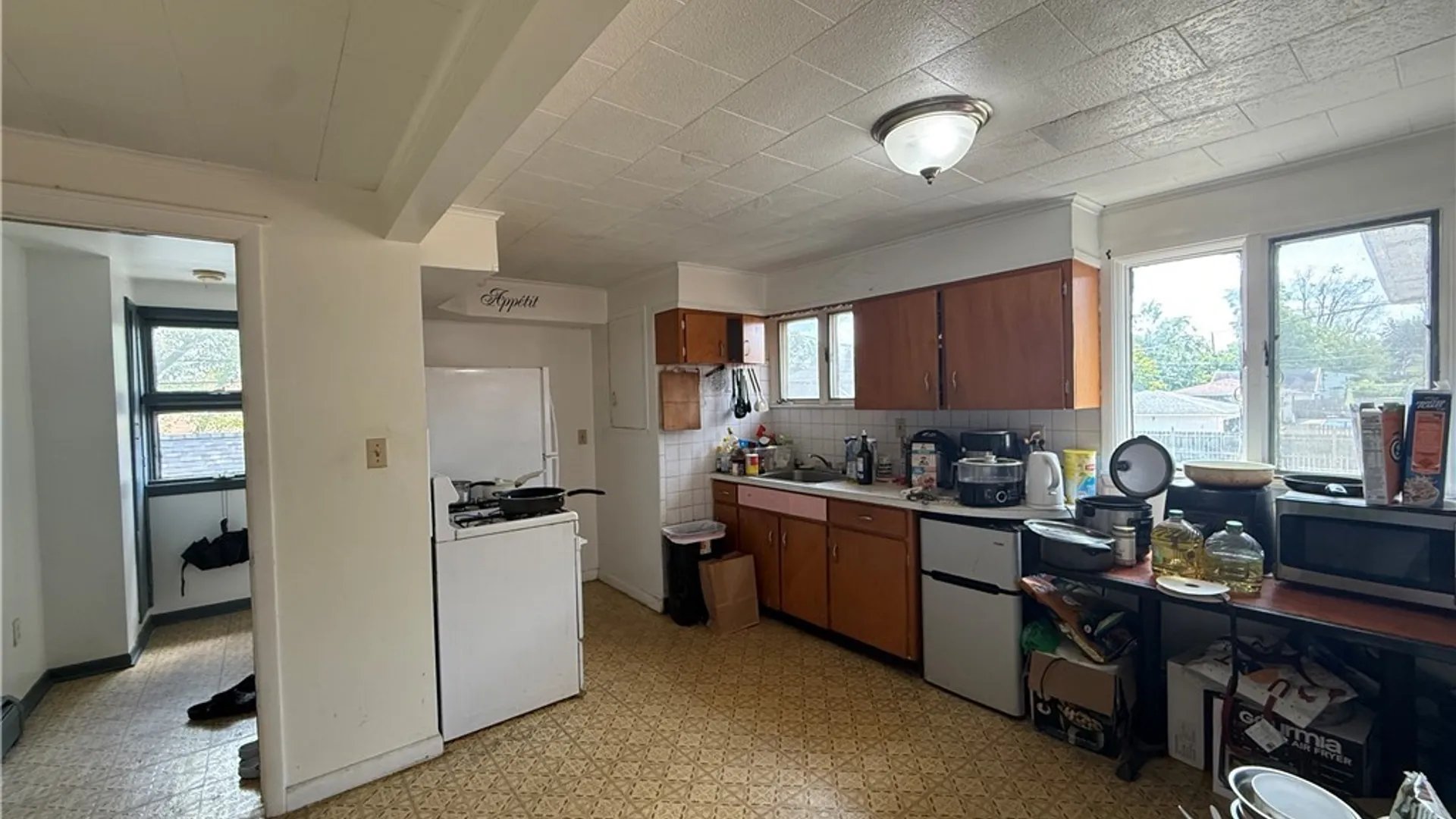 Property at 367 University Avenue, Tonawanda, NY 14223 13