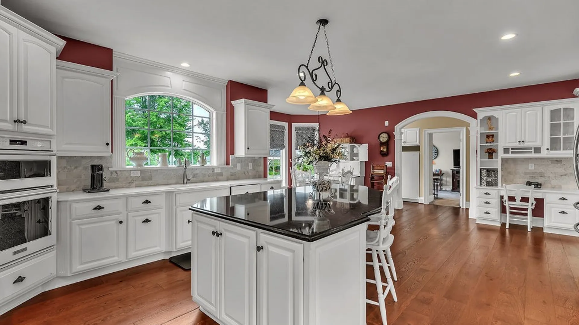 Property at 6976 Mystic Court, Clarence, NY 14032 10