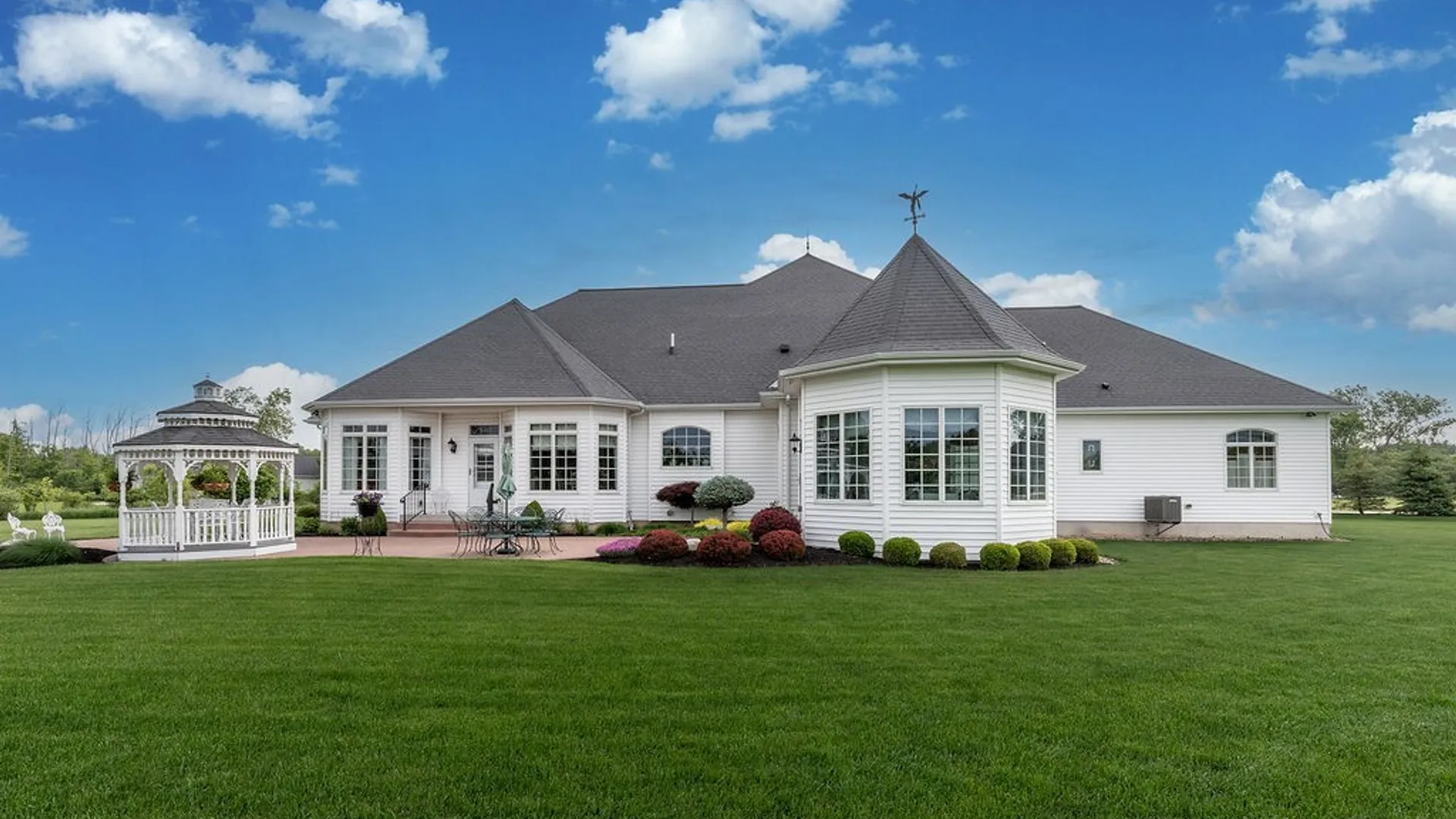 Property at 6976 Mystic Court, Clarence, NY 14032 41