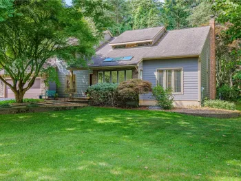 Property at 5 Northwood Drive, Perinton, NY 14450