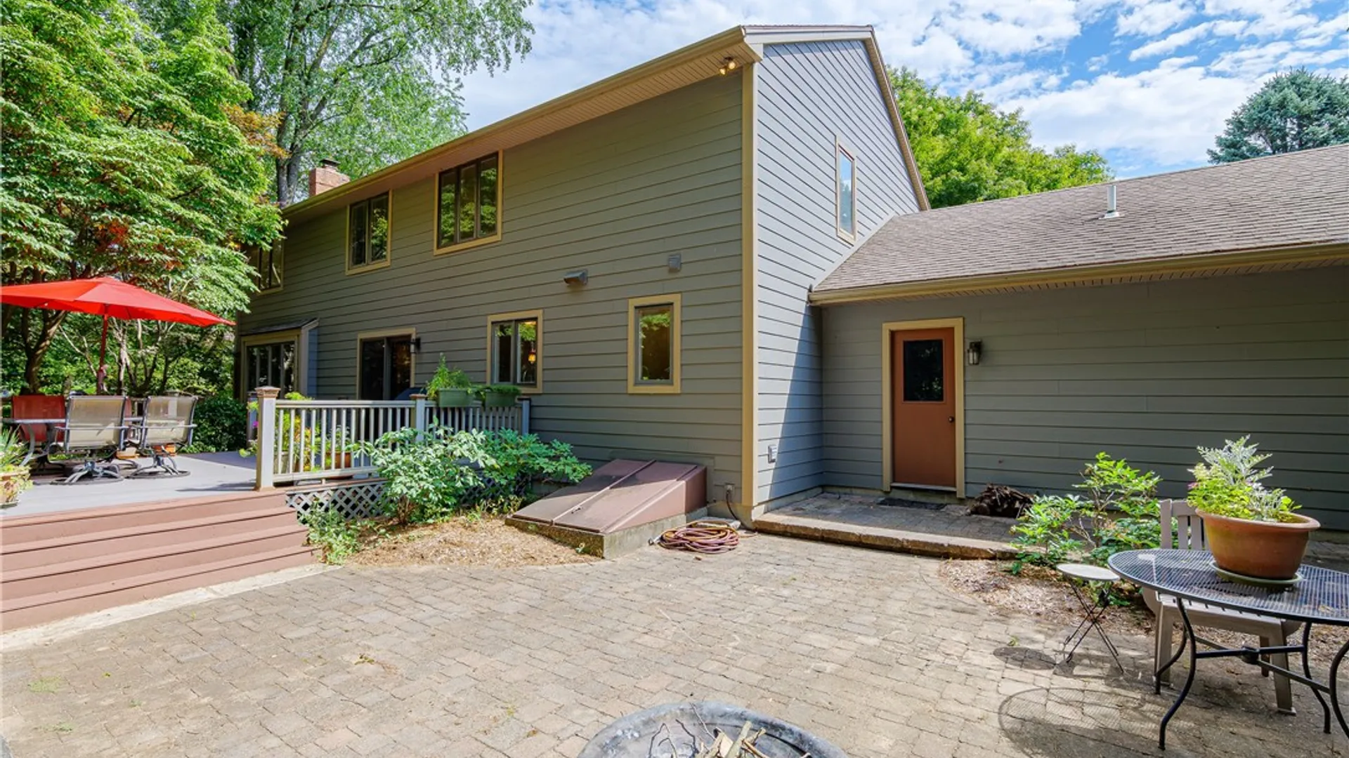 Property at 5 Northwood Drive, Perinton, NY 14450 42